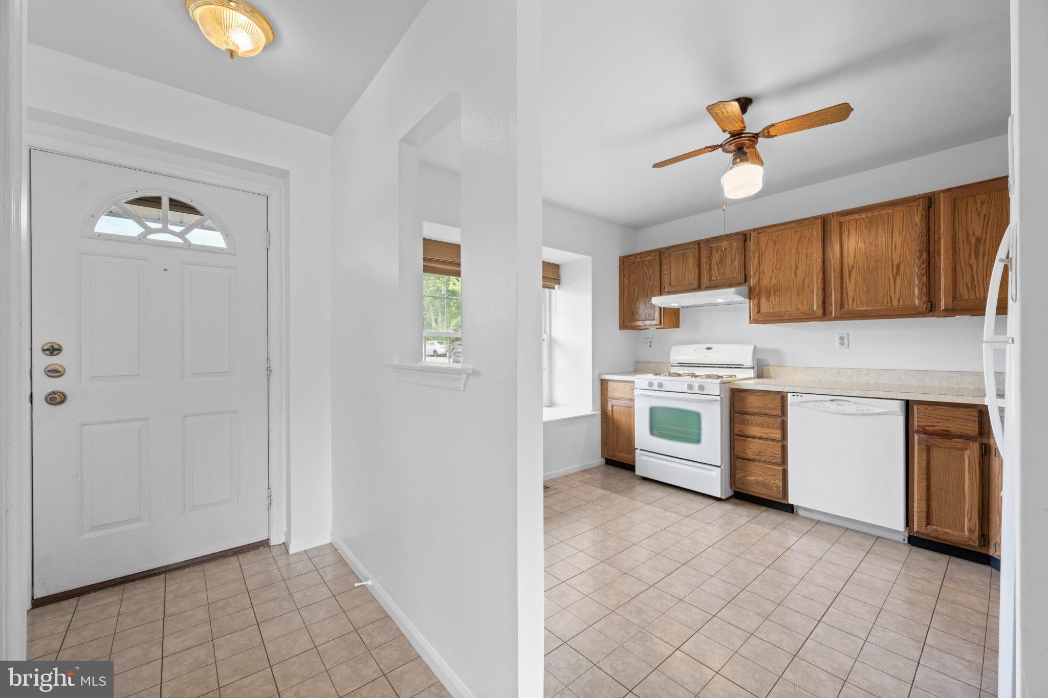 420 SNOWFLAKE CIRCLE, WEST NORRITON TWP, PA, 19403 420 SNOWFLAKE CIRCLE