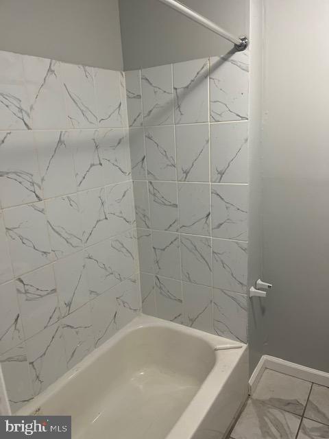 TEMPLE UNIVERSITY - Residential Lease