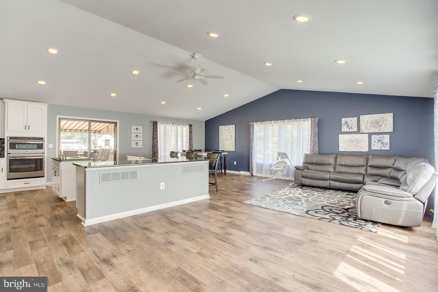 FRANKLINS CHANCE - Residential