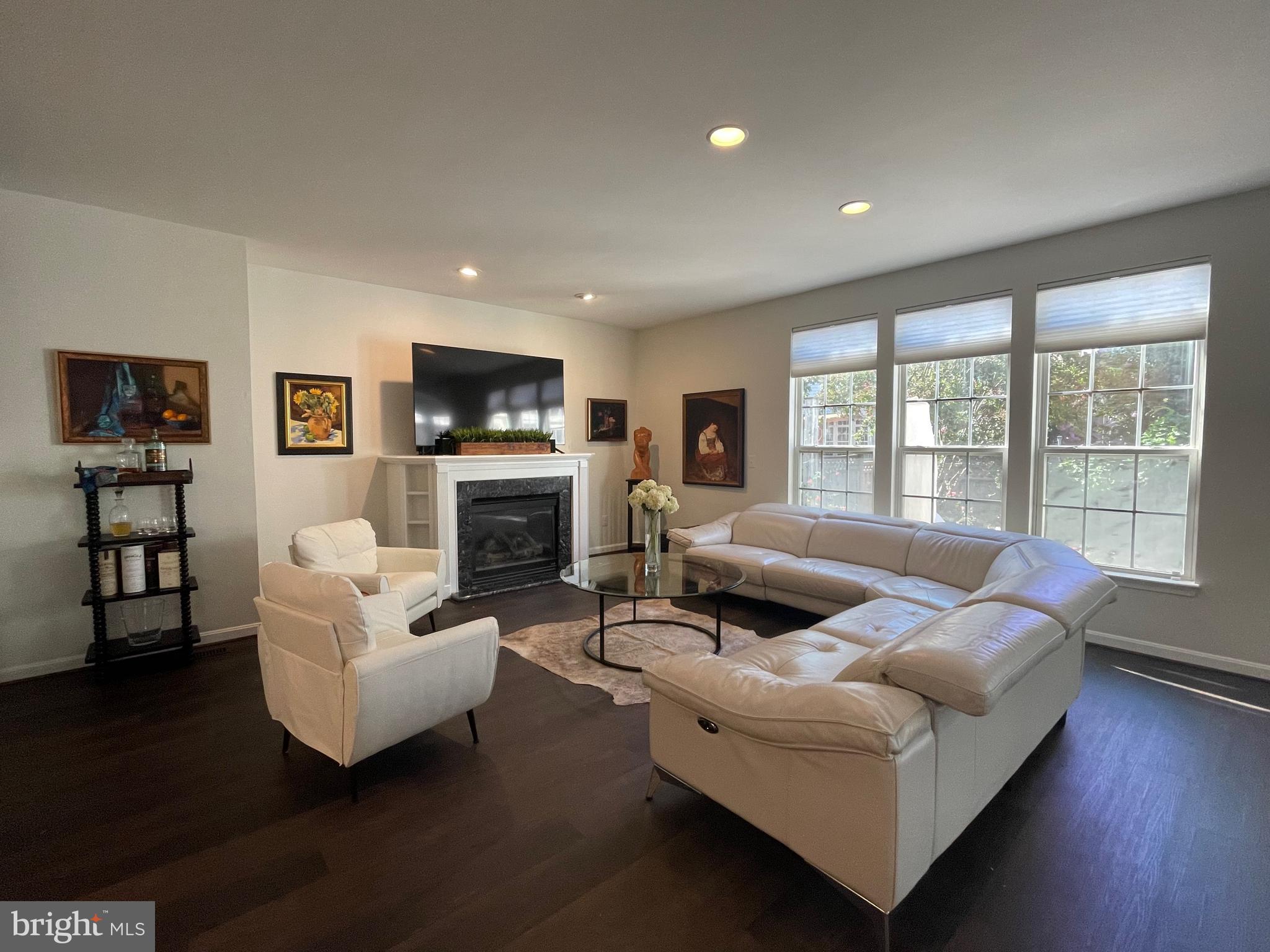 44383 AGAWAM TERRACE