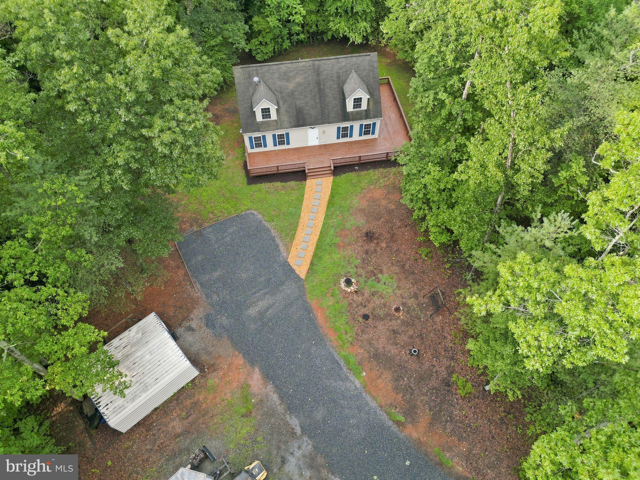 472 ARRINGTON MOUNTAIN ROAD