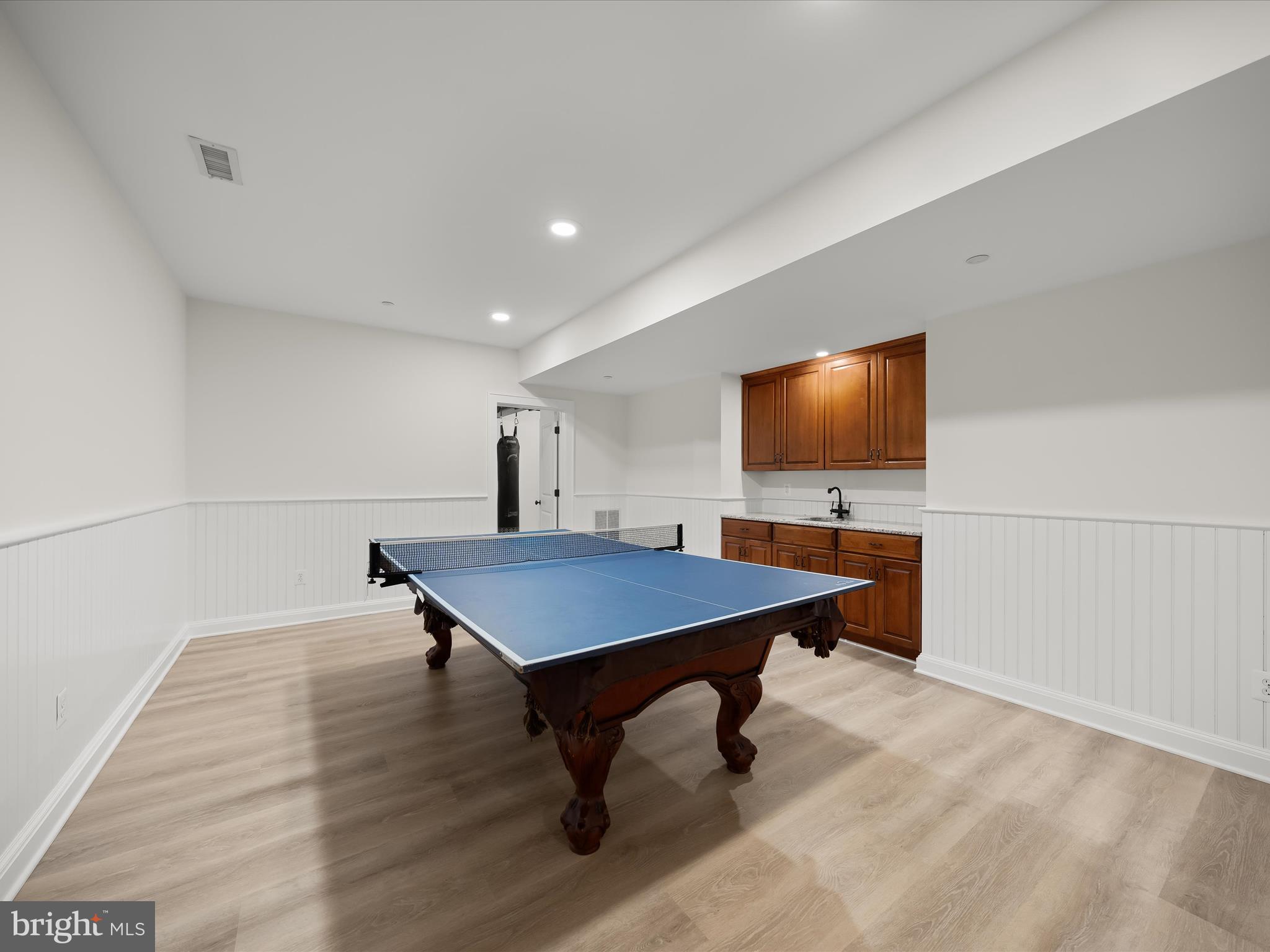 PINEVIEW - Residential