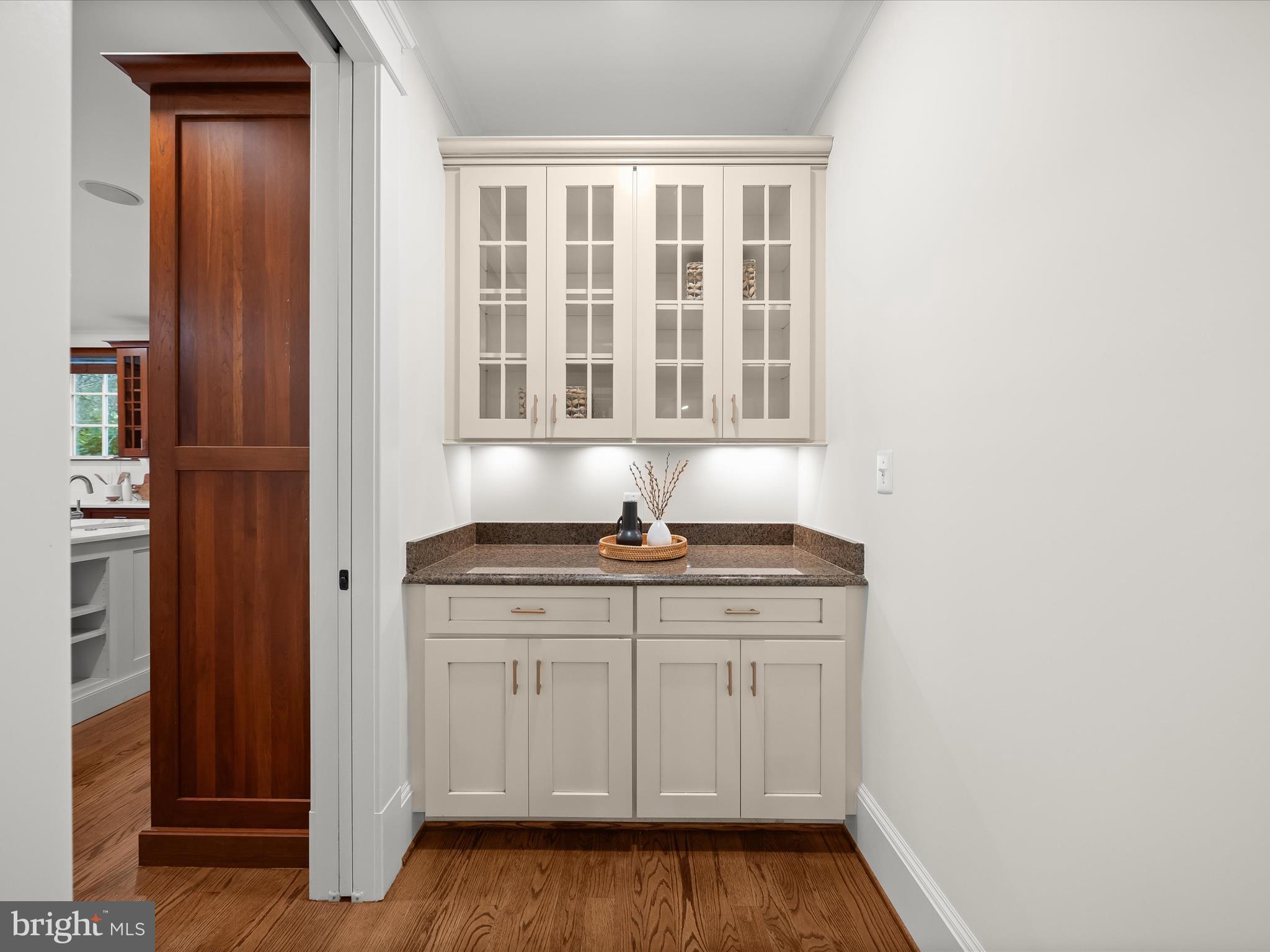 PINEVIEW - Residential