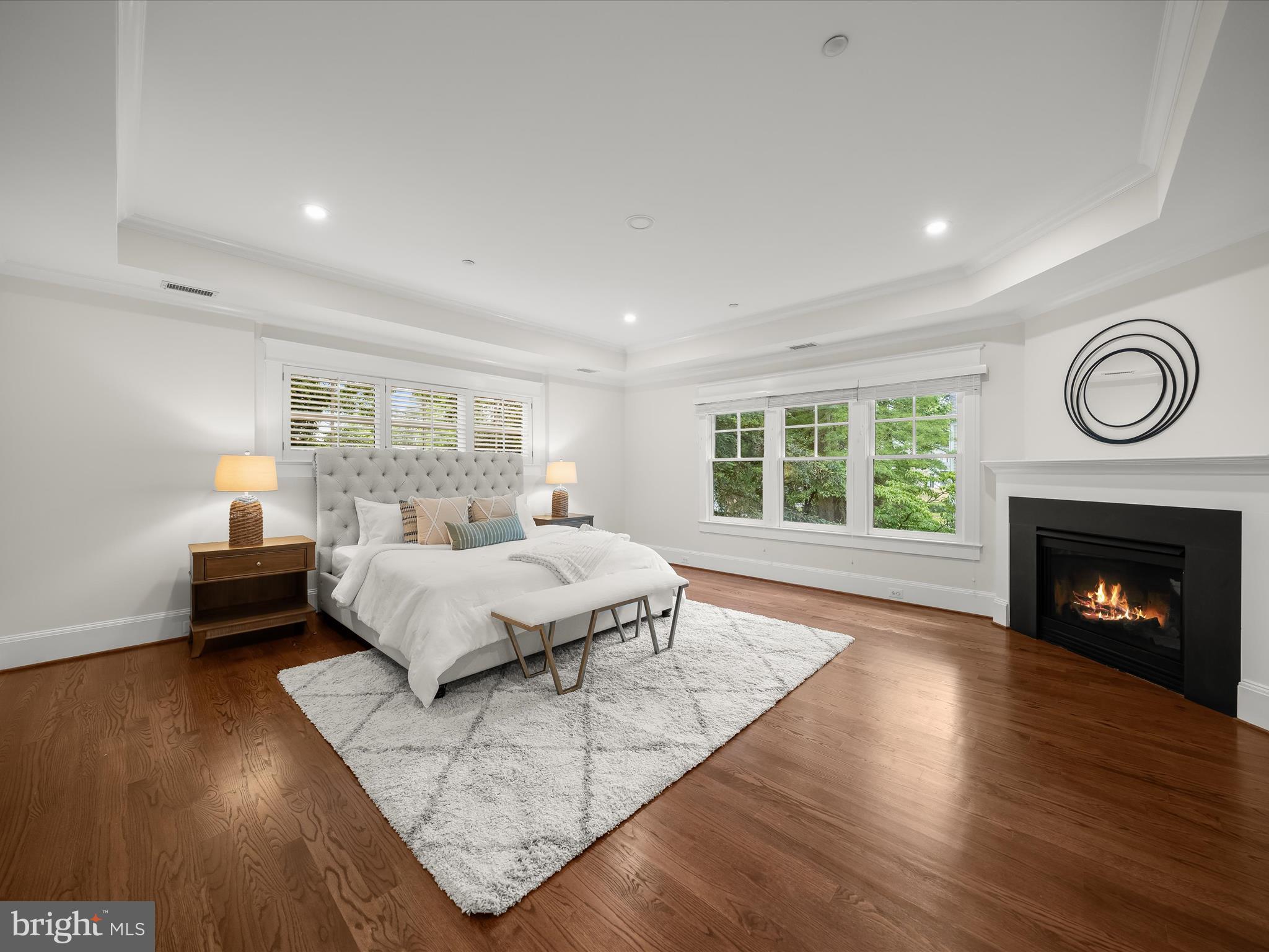 PINEVIEW - Residential