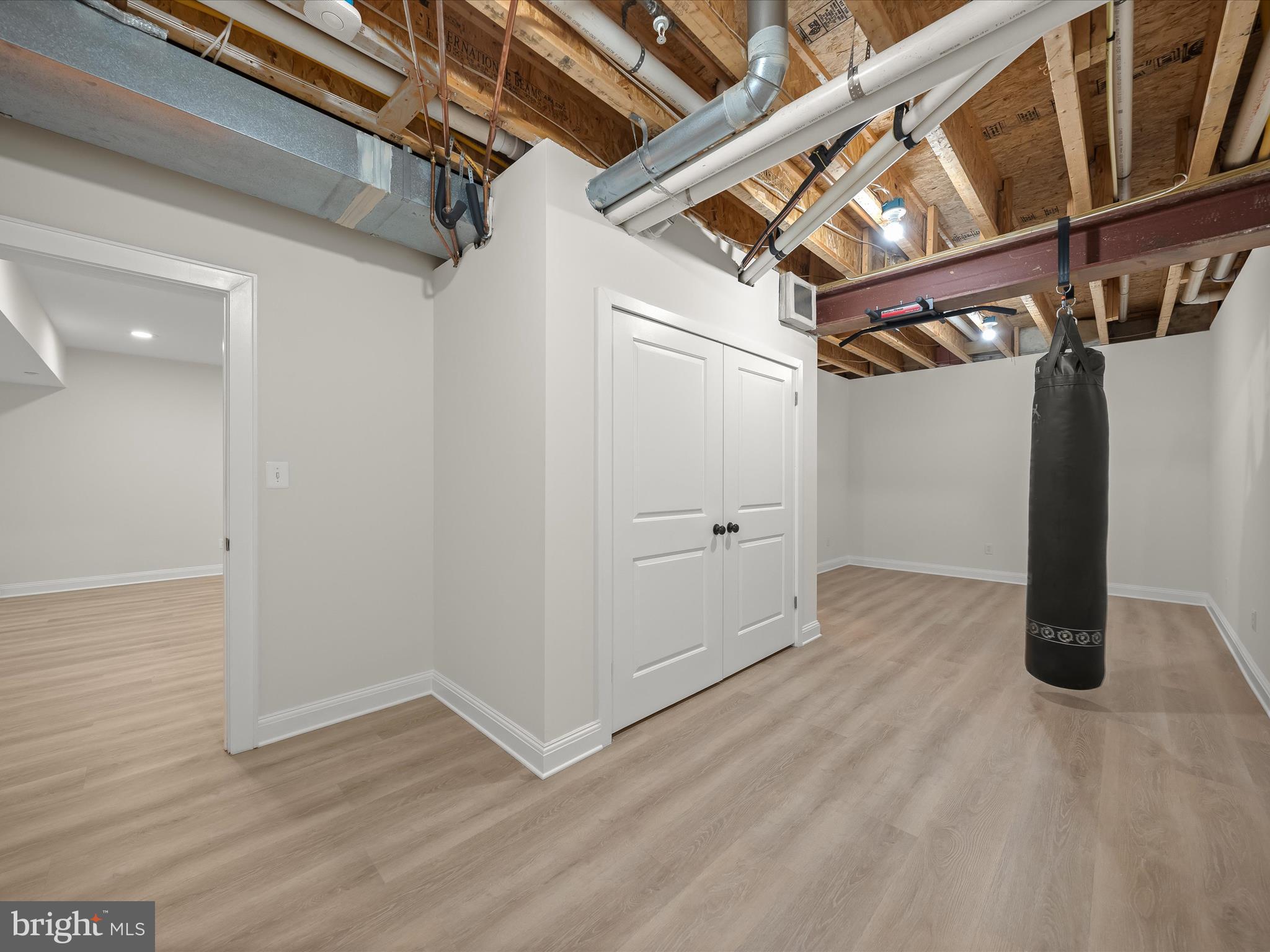 PINEVIEW - Residential