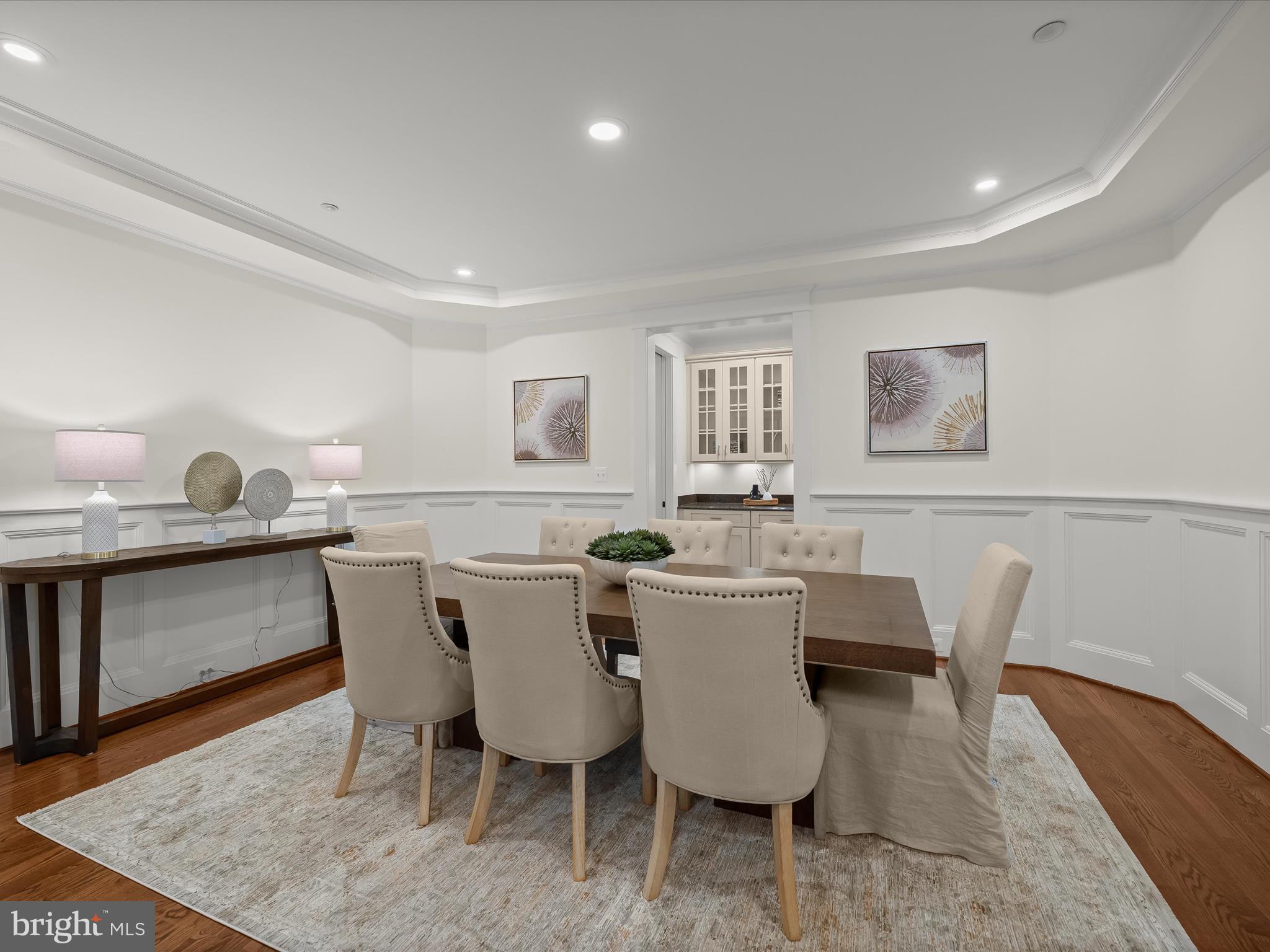 PINEVIEW - Residential