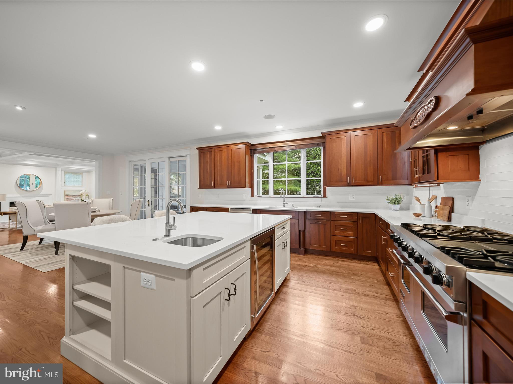 PINEVIEW - Residential