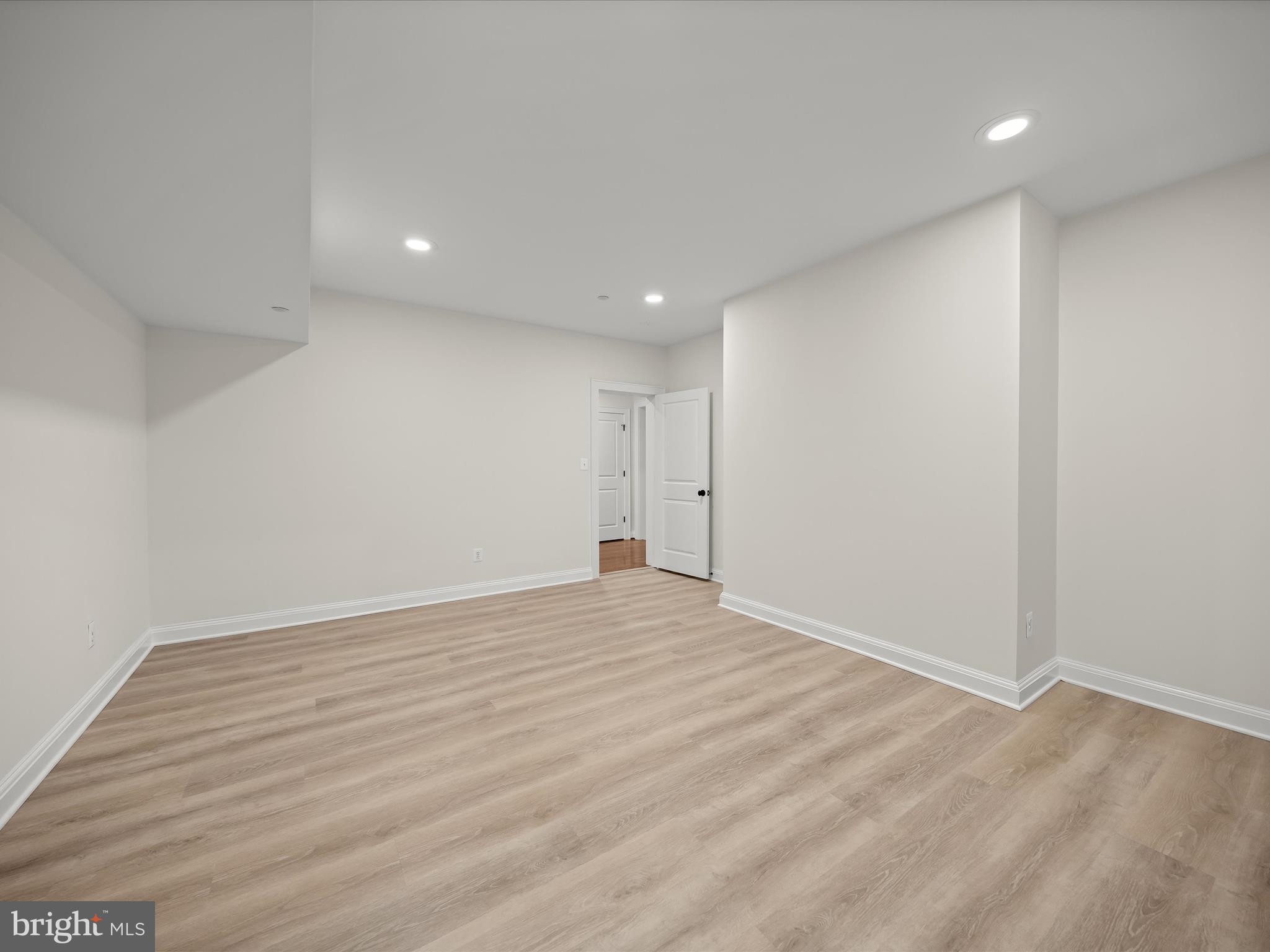 PINEVIEW - Residential