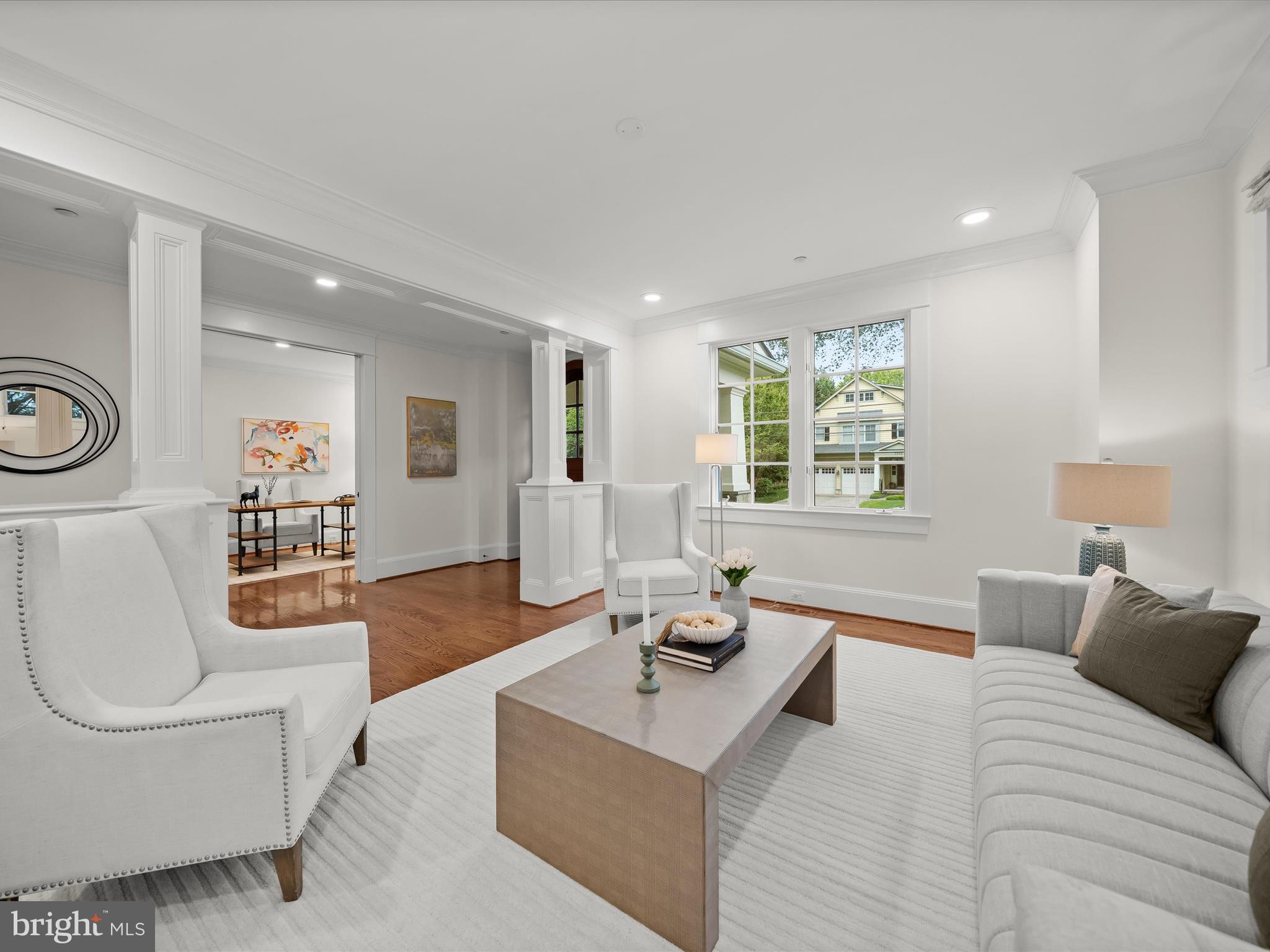 PINEVIEW - Residential