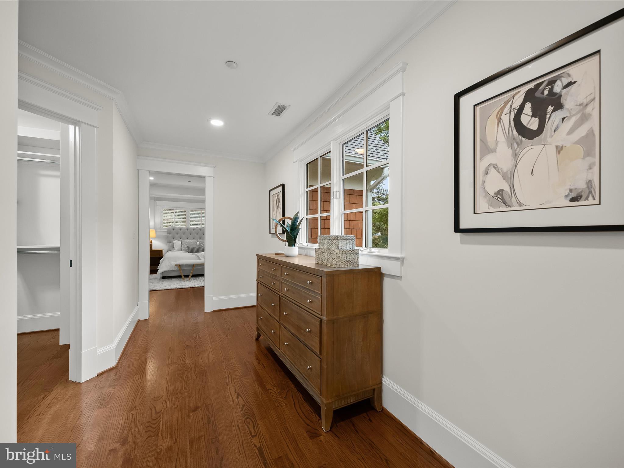 PINEVIEW - Residential