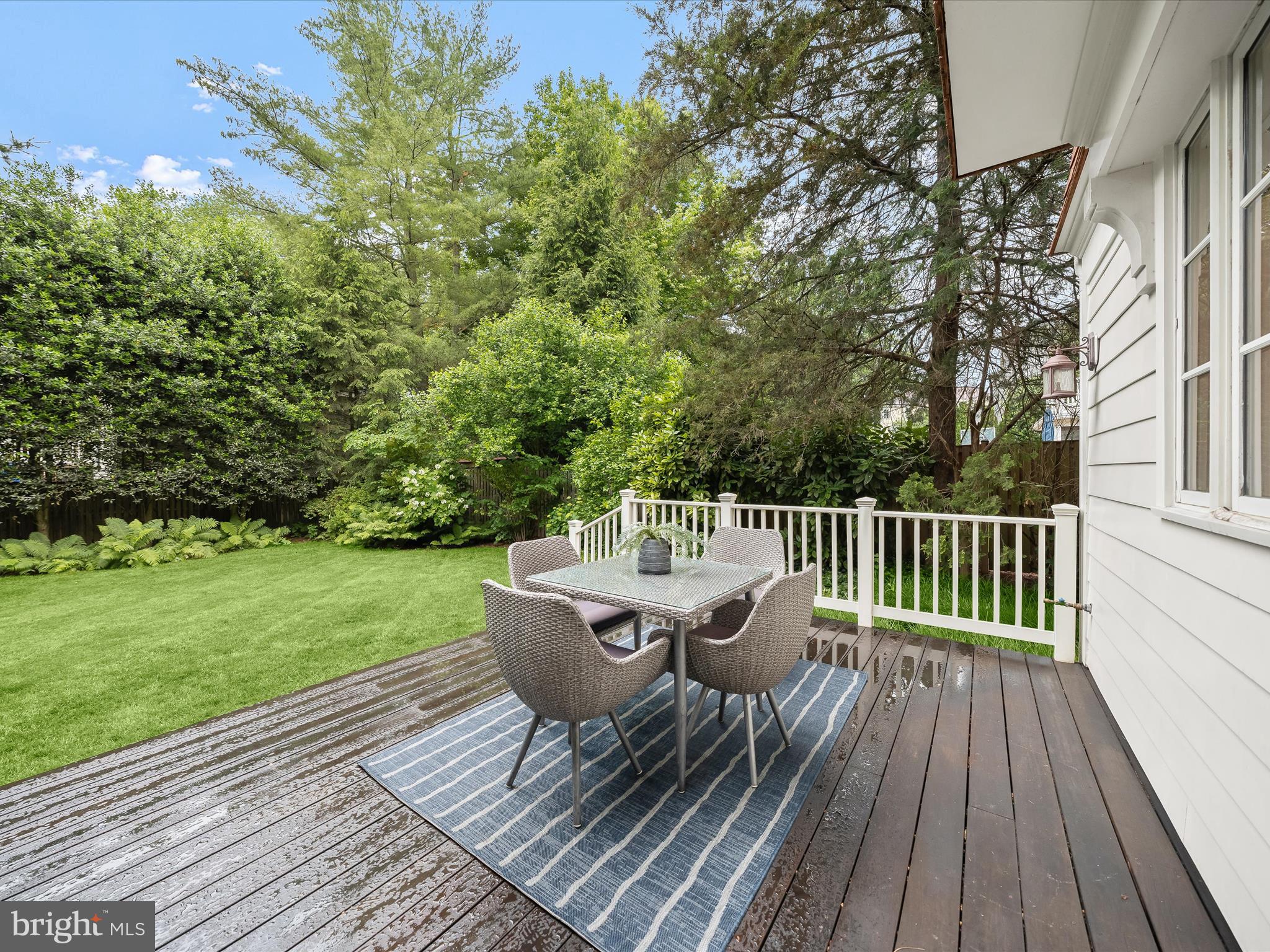 PINEVIEW - Residential