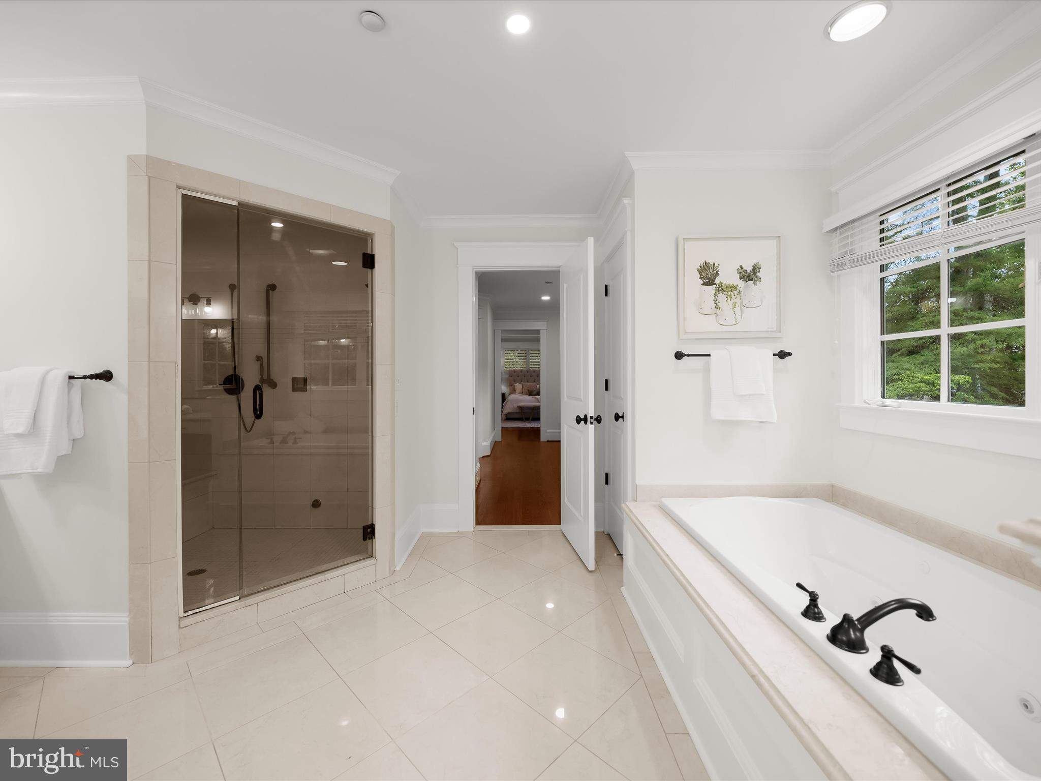 PINEVIEW - Residential