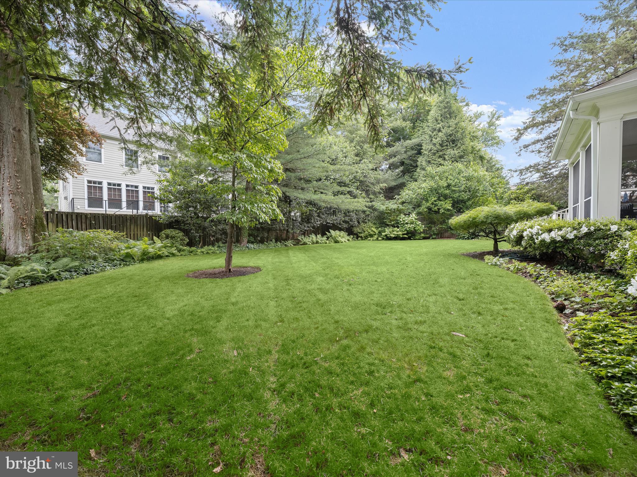 PINEVIEW - Residential