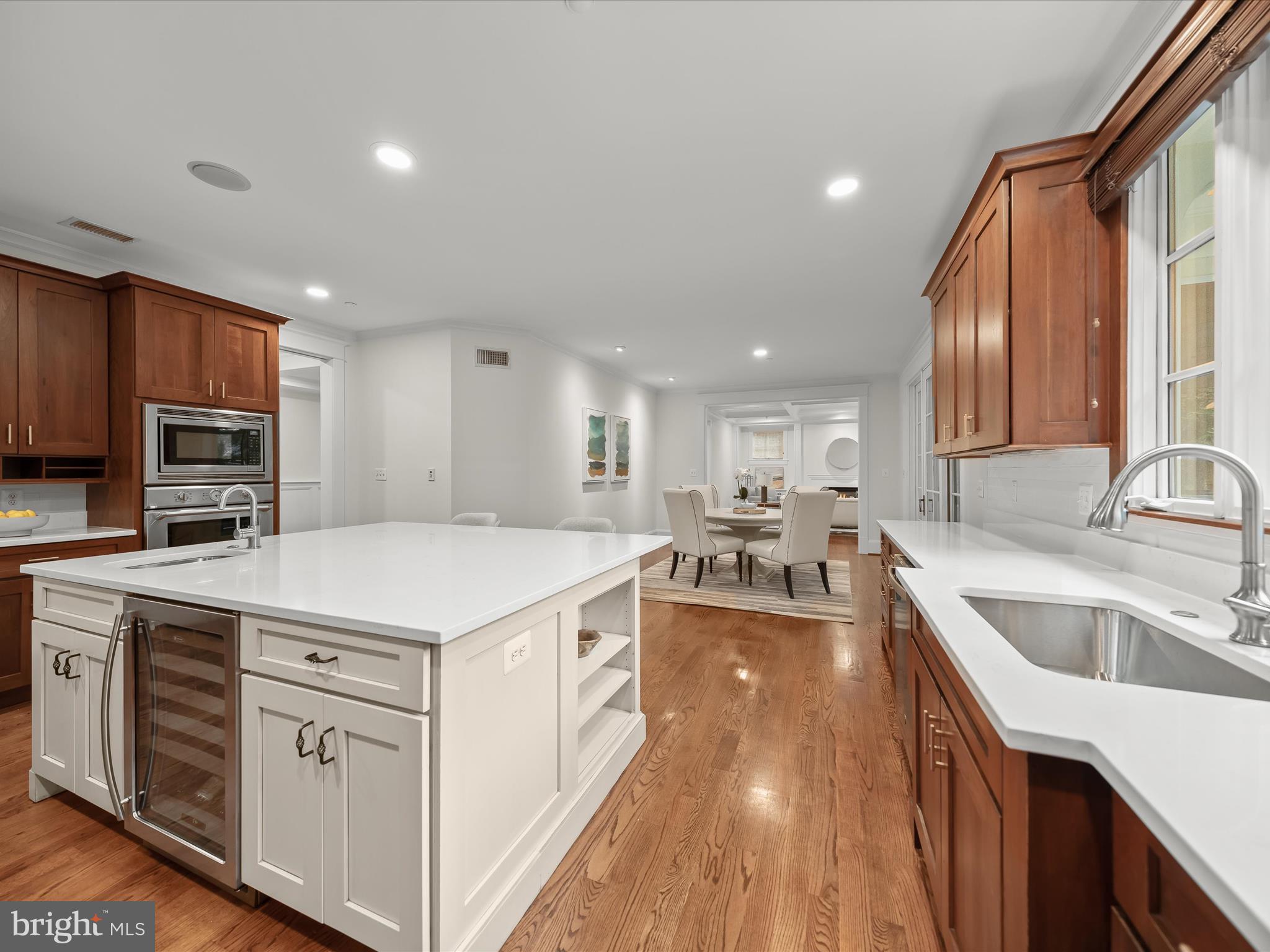 PINEVIEW - Residential