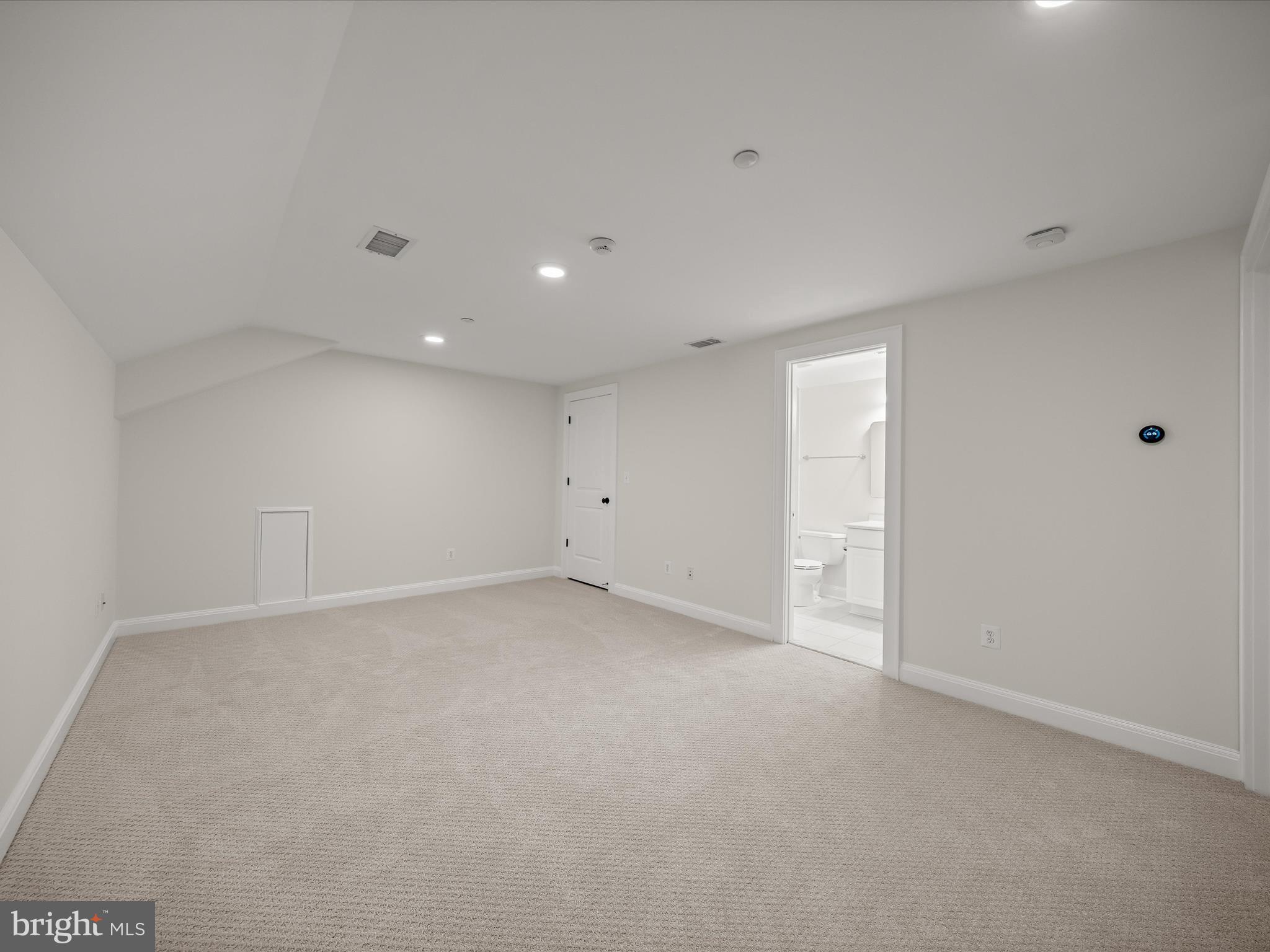 PINEVIEW - Residential