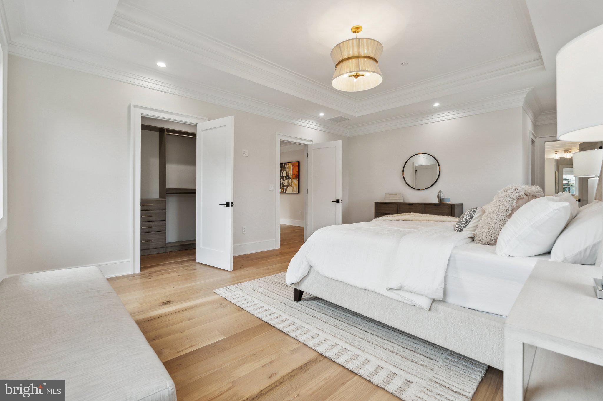 KENWOOD PARK - Residential