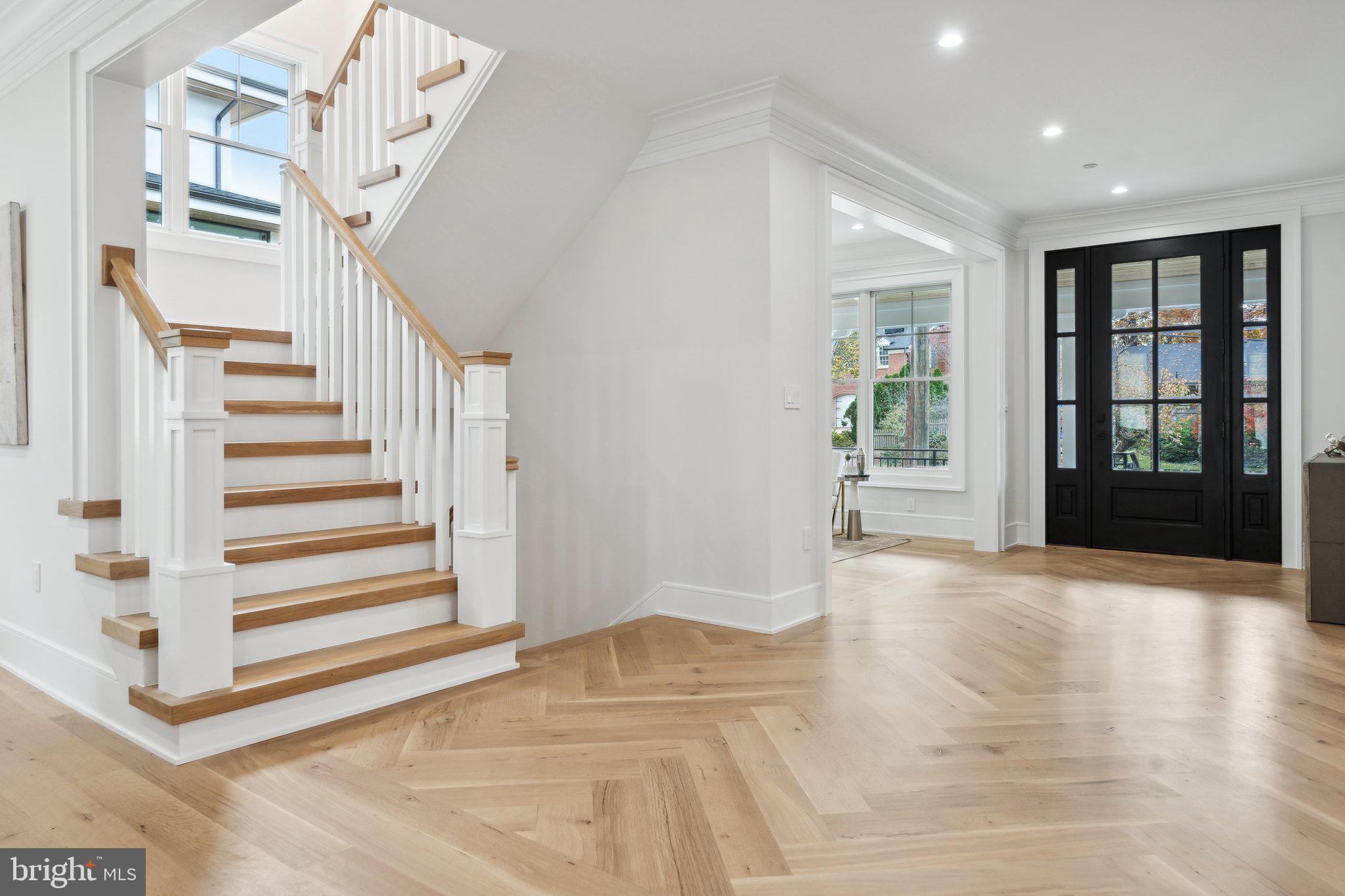 KENWOOD PARK - Residential