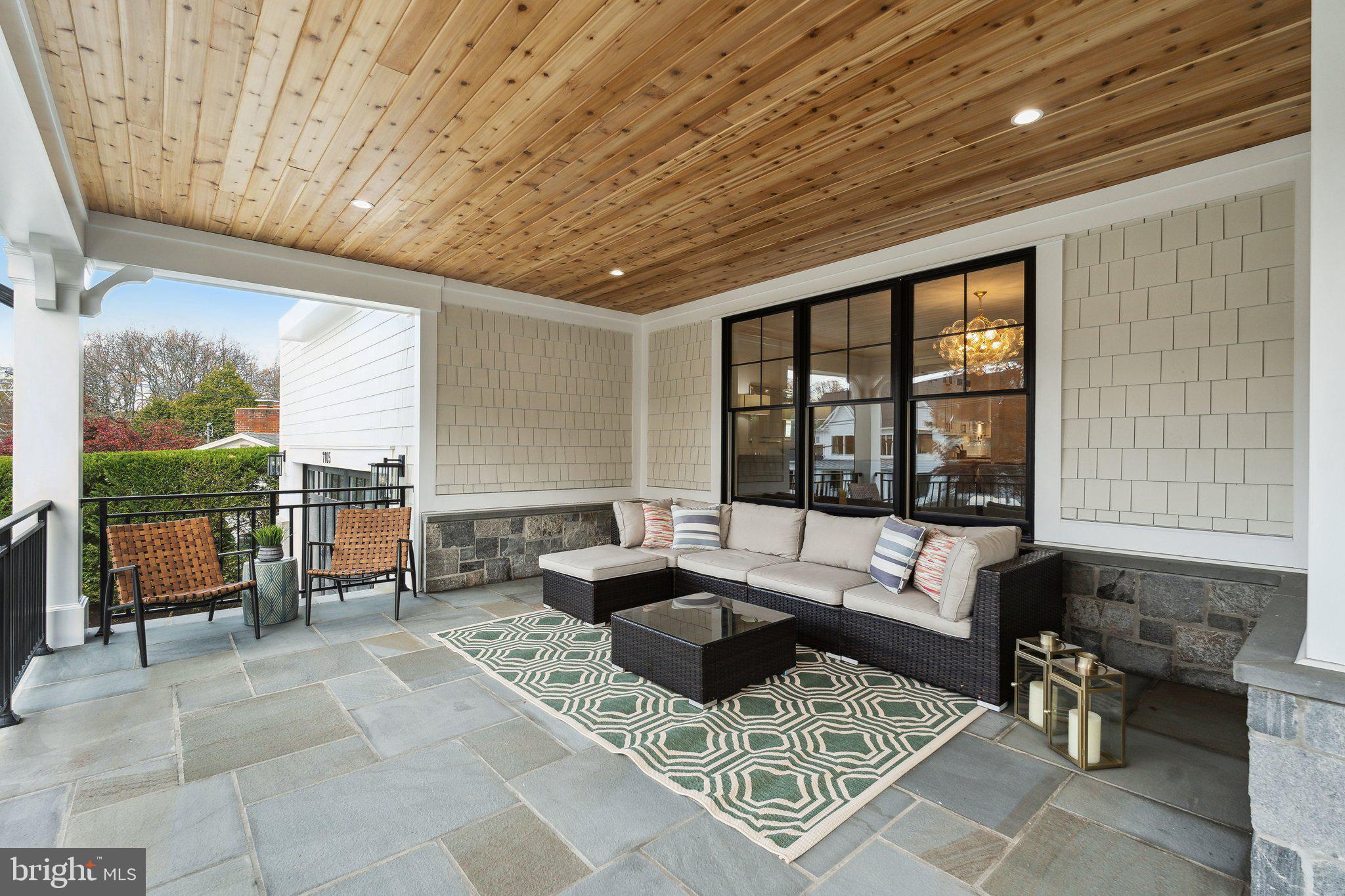 KENWOOD PARK - Residential