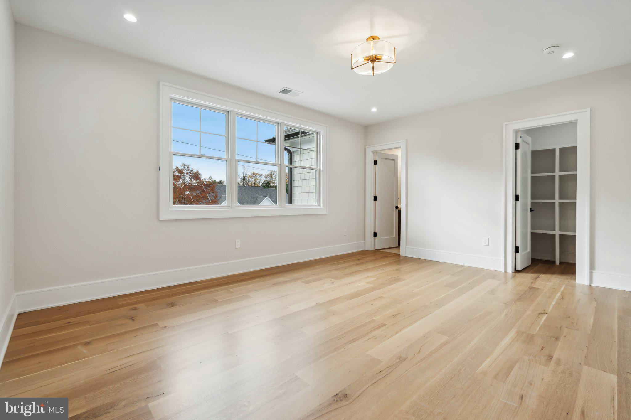 KENWOOD PARK - Residential