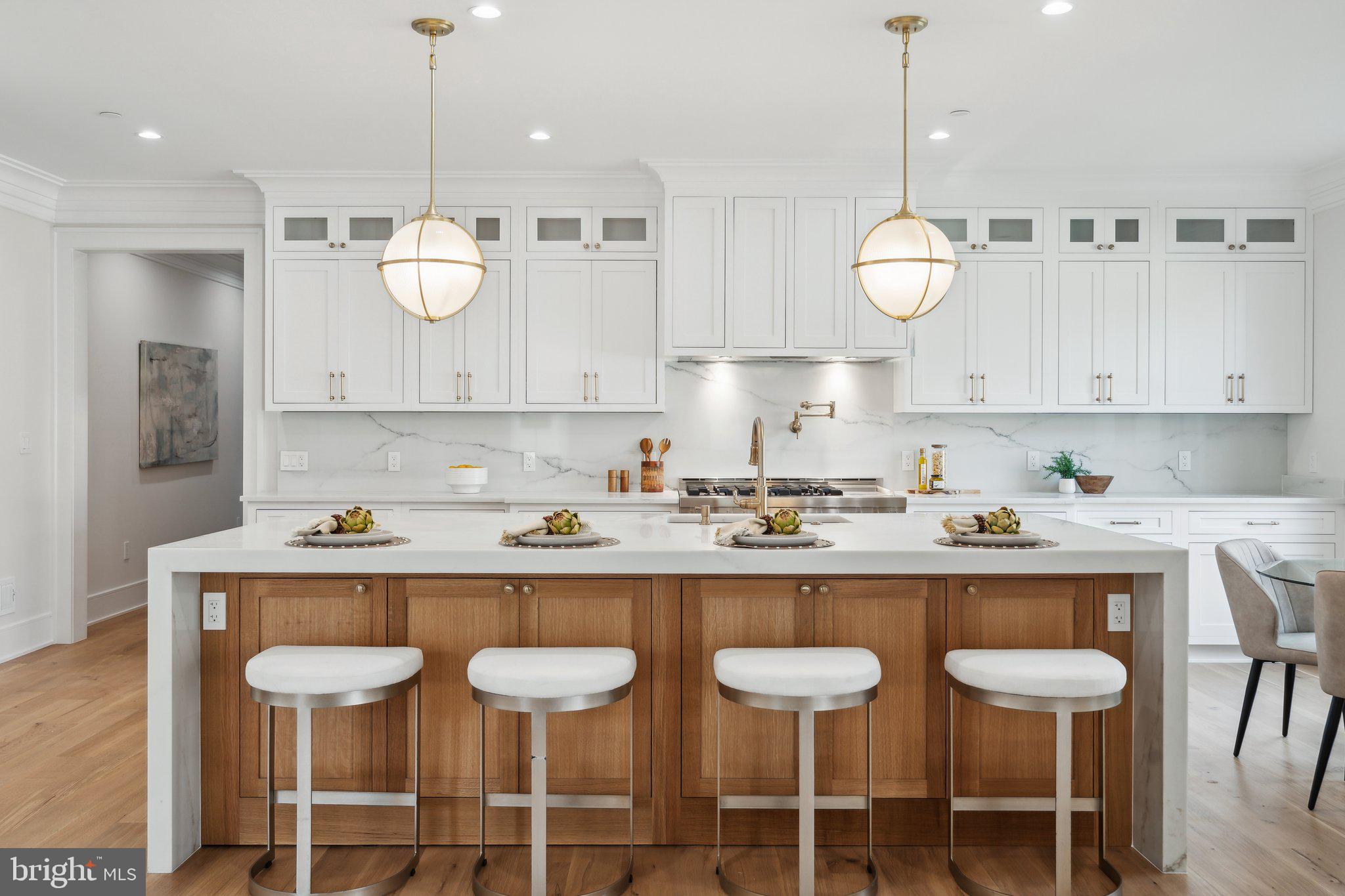 KENWOOD PARK - Residential