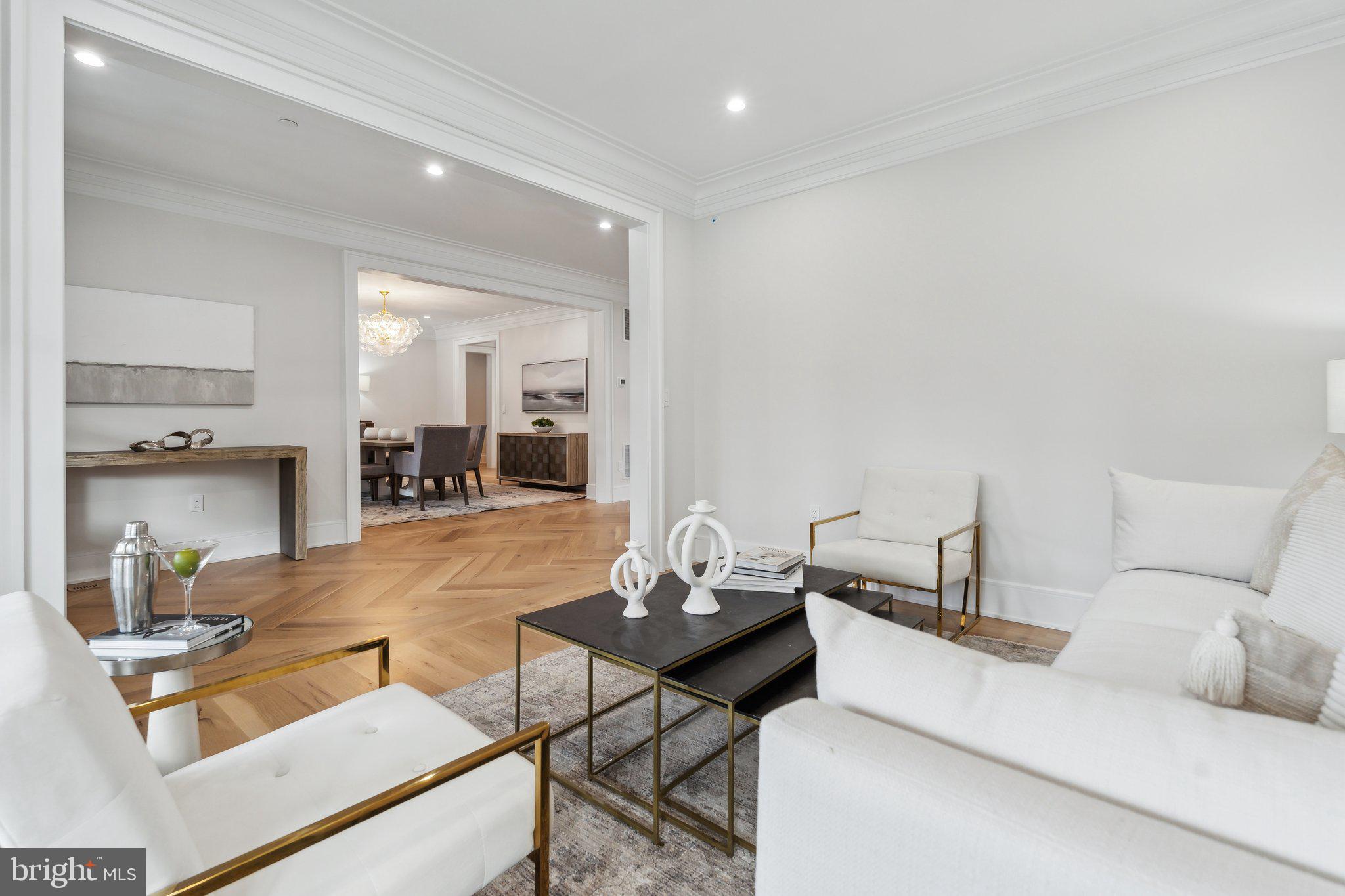 KENWOOD PARK - Residential