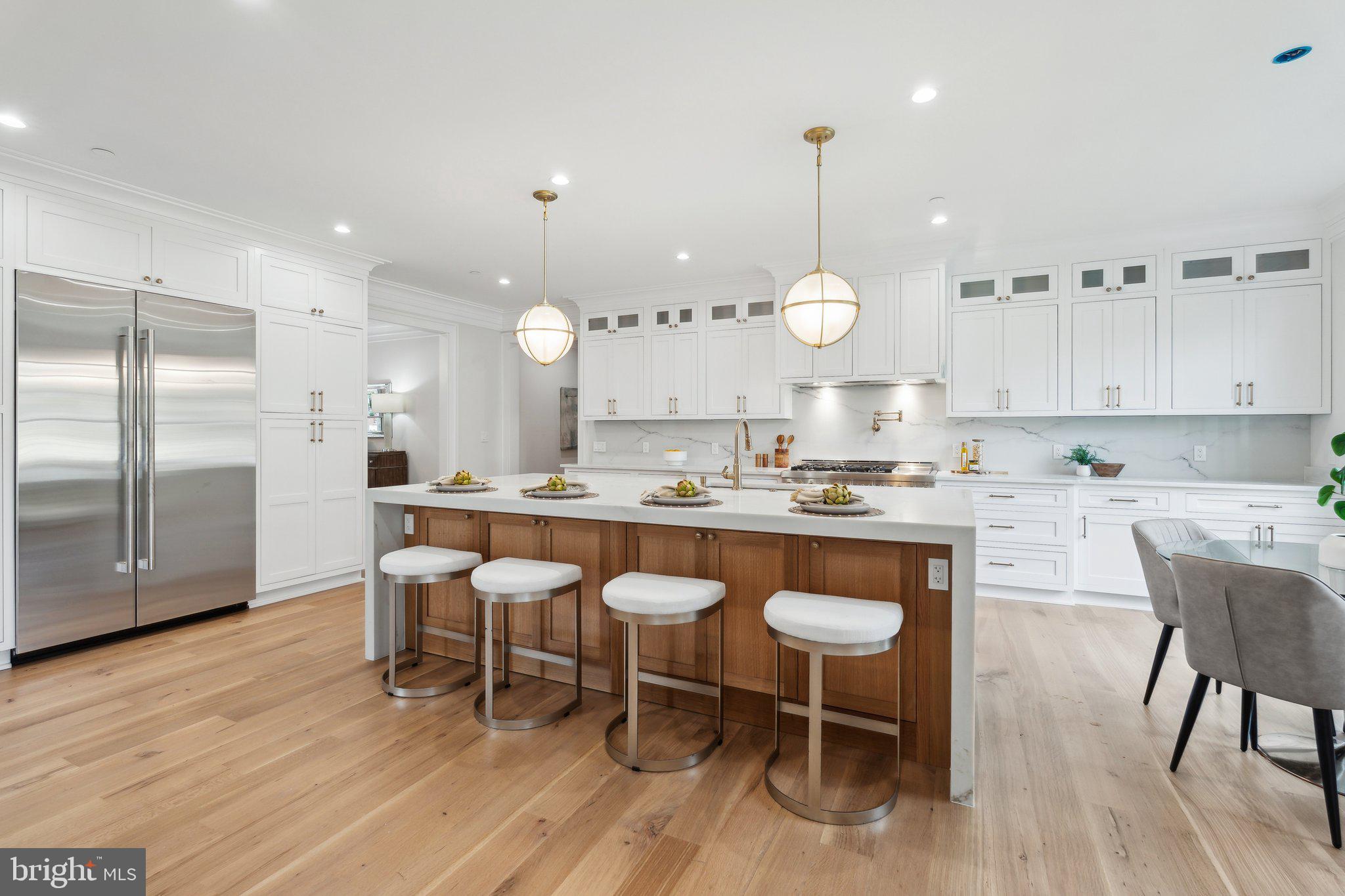 KENWOOD PARK - Residential