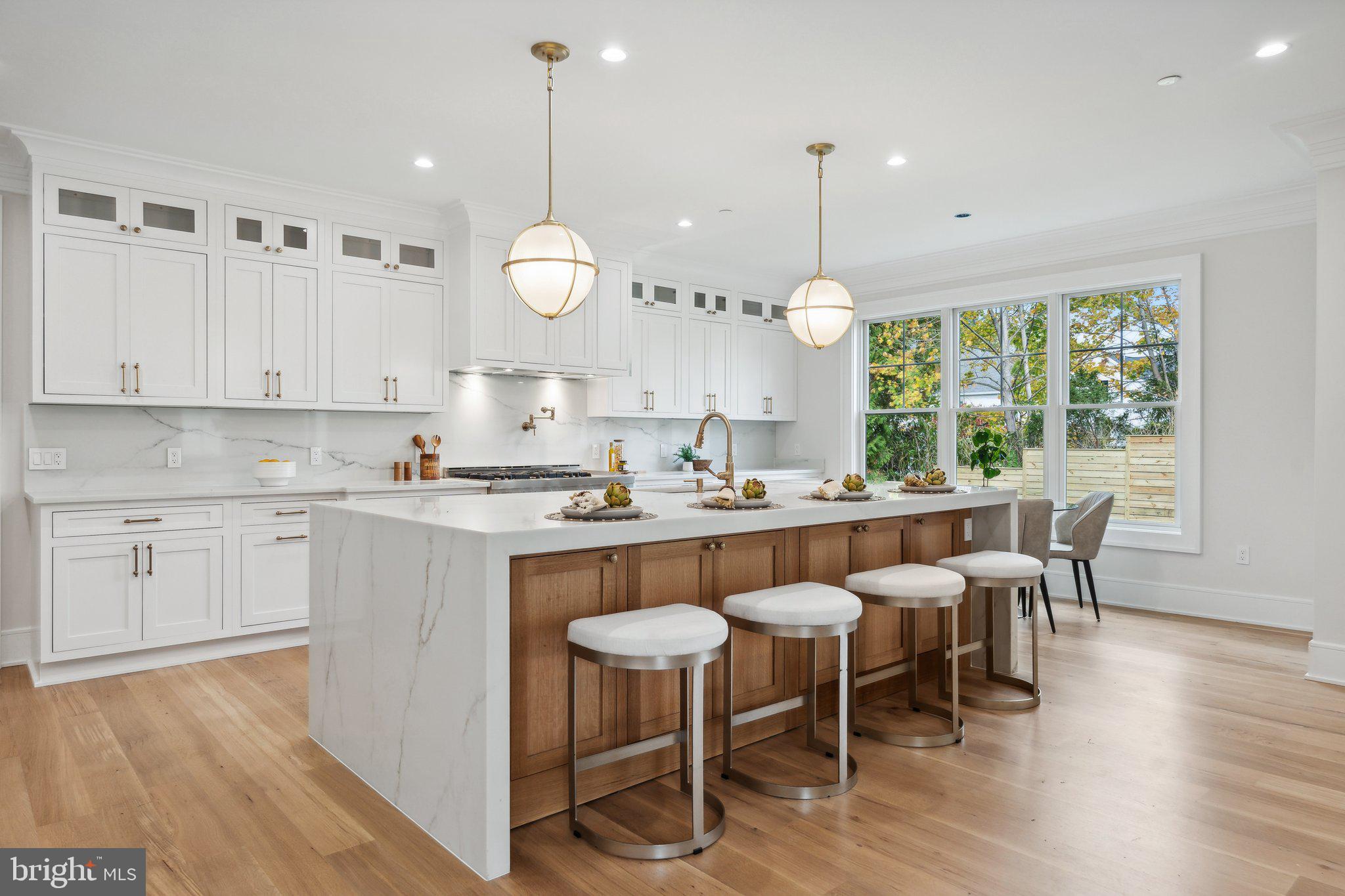 KENWOOD PARK - Residential