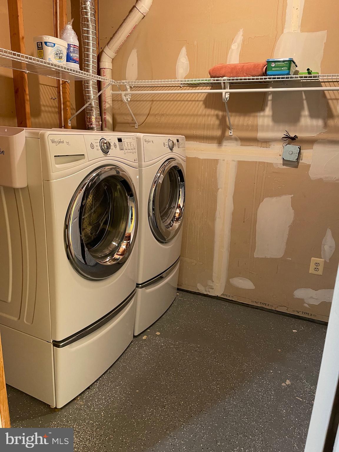 CLINTON DALE TOWNHOUSES - Residential Lease