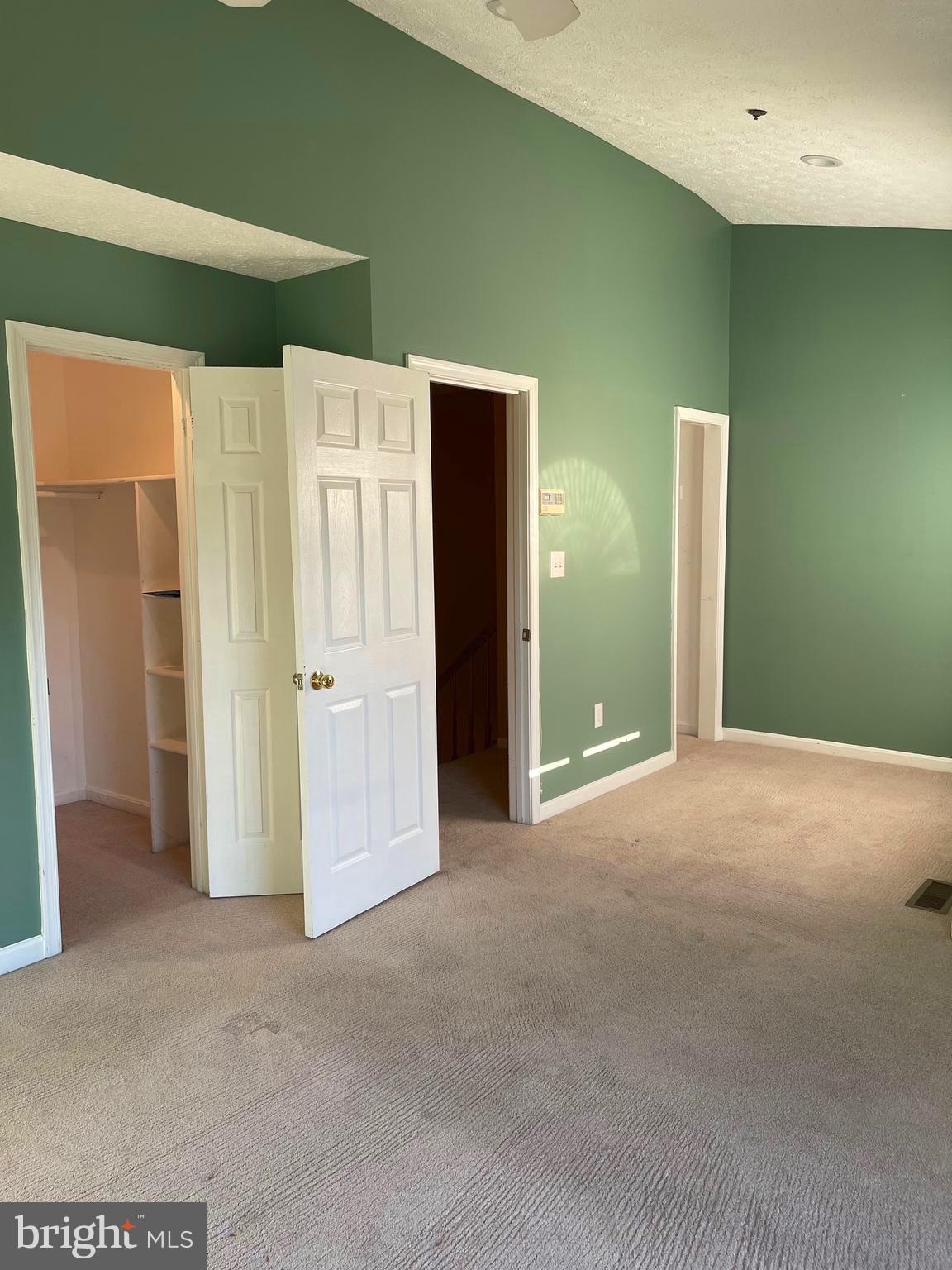 CLINTON DALE TOWNHOUSES - Residential Lease