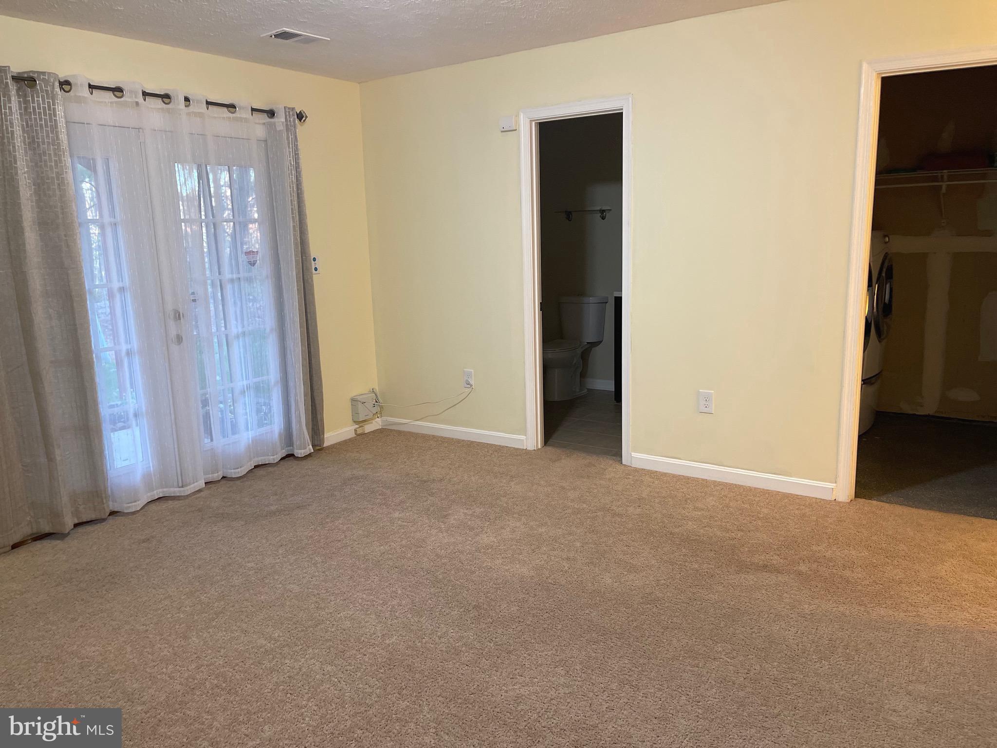 CLINTON DALE TOWNHOUSES - Residential Lease