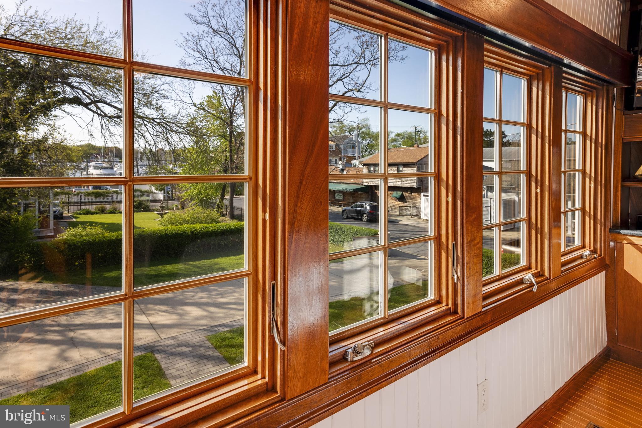 EASTPORT - Residential