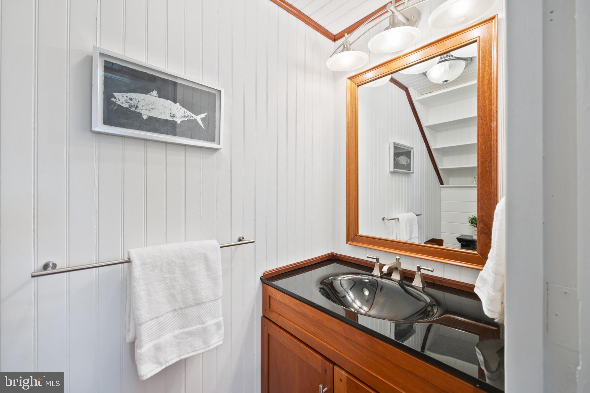 EASTPORT - Residential