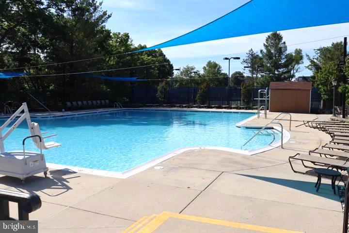 RIVER CREEK - Residential