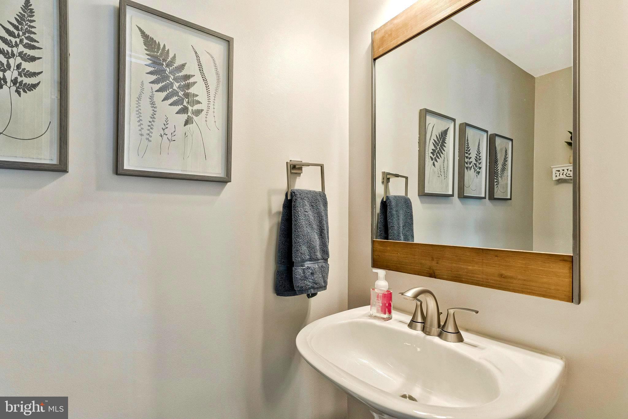 RIVER CREEK - Residential