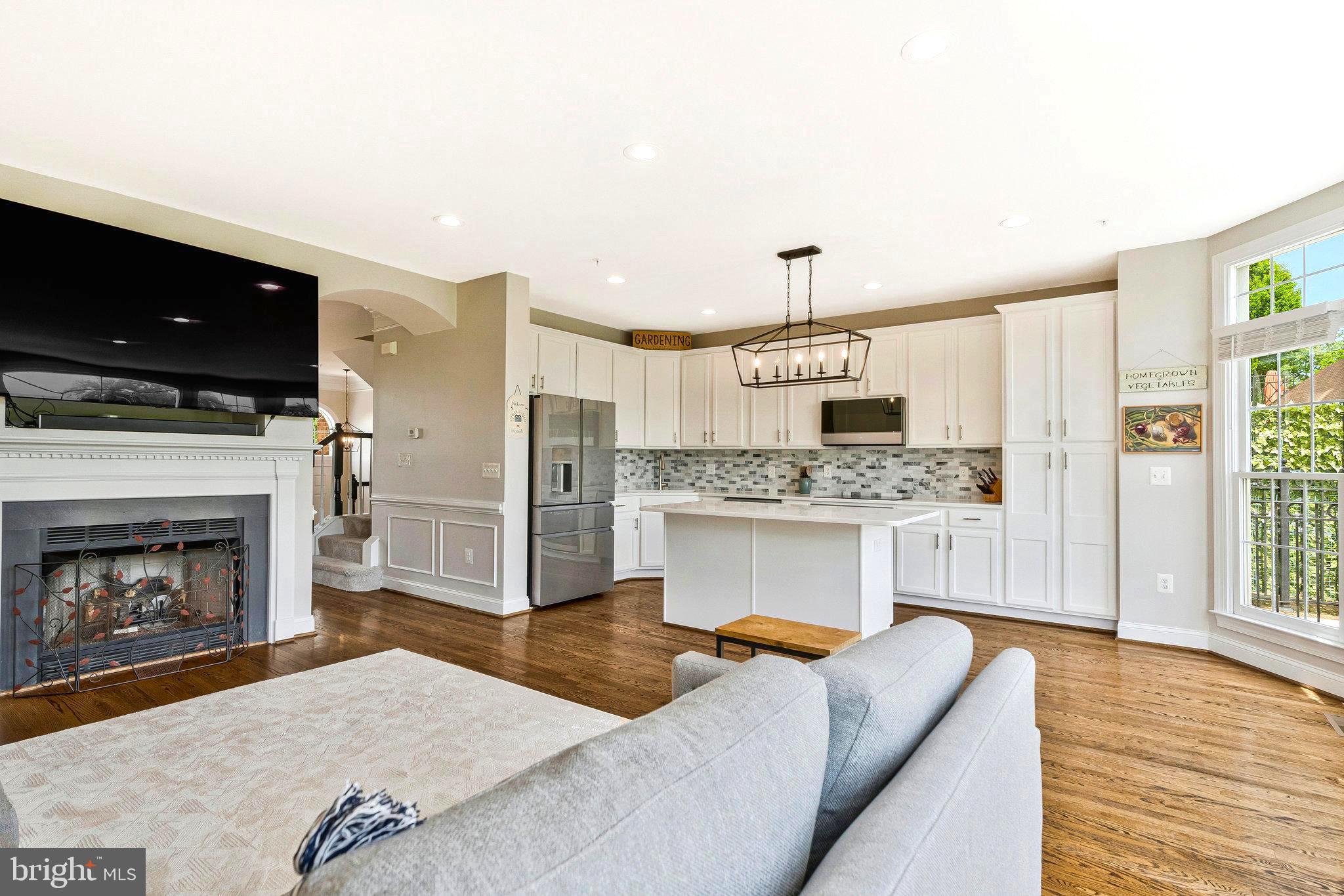 RIVER CREEK - Residential