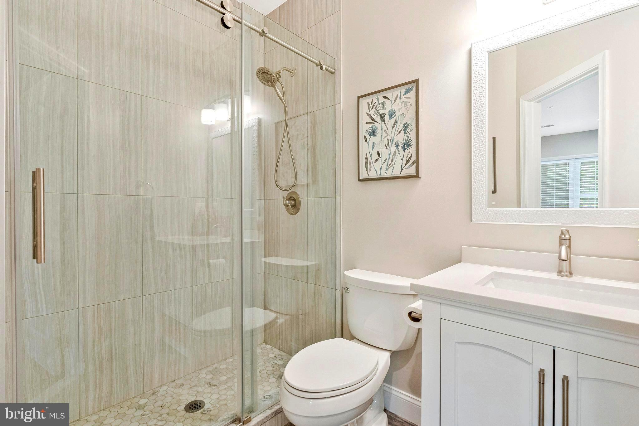 RIVER CREEK - Residential