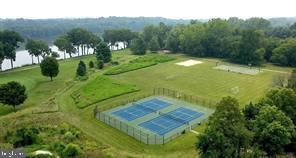 RIVER CREEK - Residential