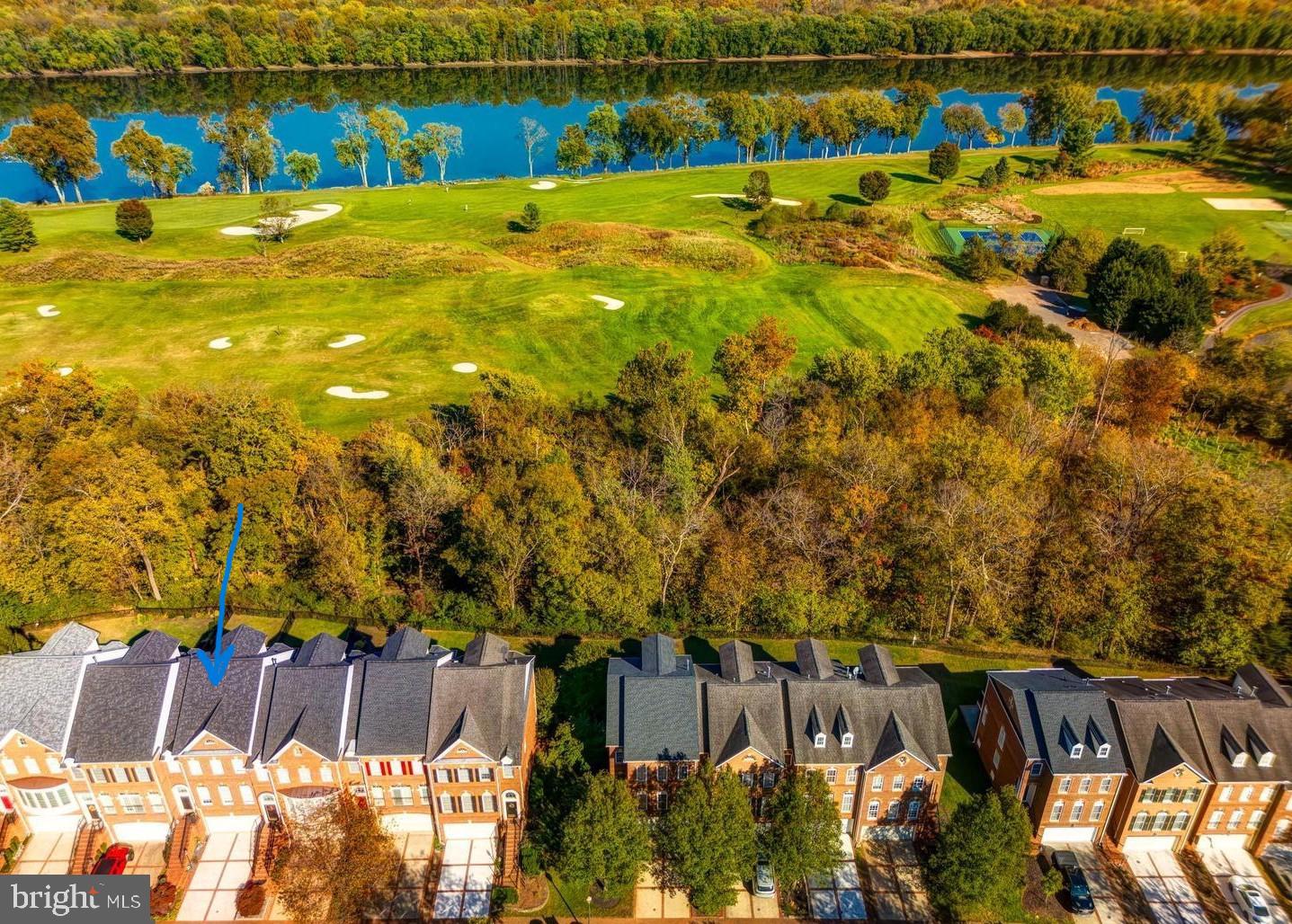 RIVER CREEK - Residential