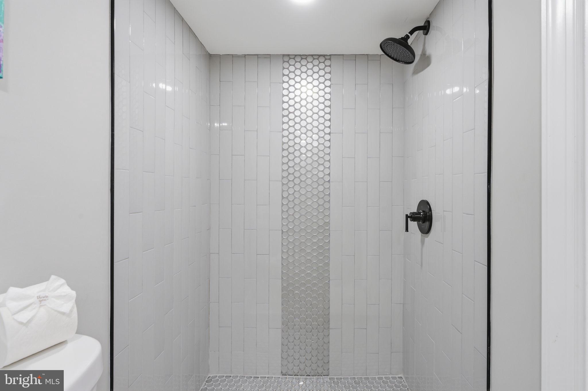 WEST OAK LANE - Residential