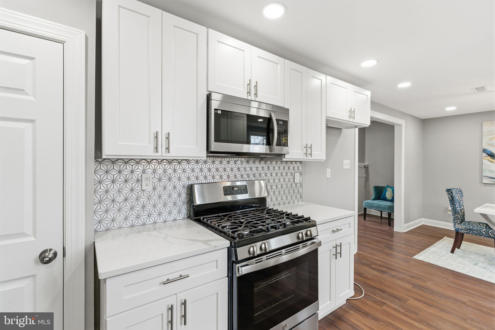 WEST OAK LANE - Residential