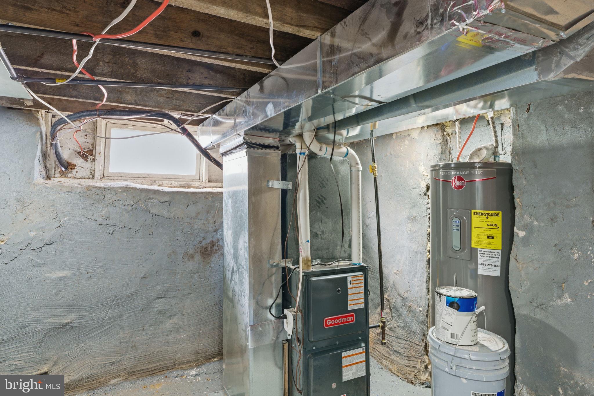 WEST OAK LANE - Residential