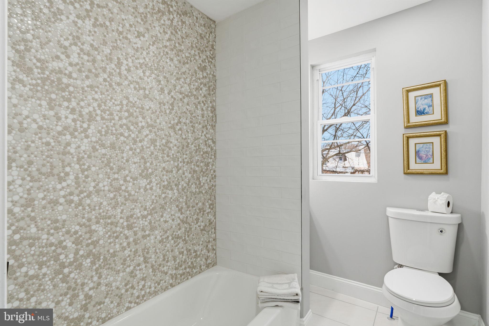 WEST OAK LANE - Residential