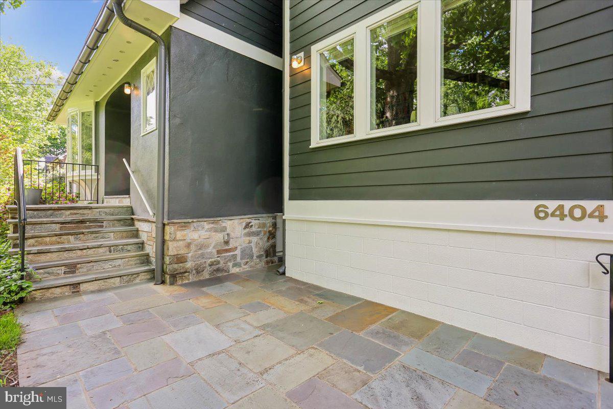 CHEVY CHASE - Residential