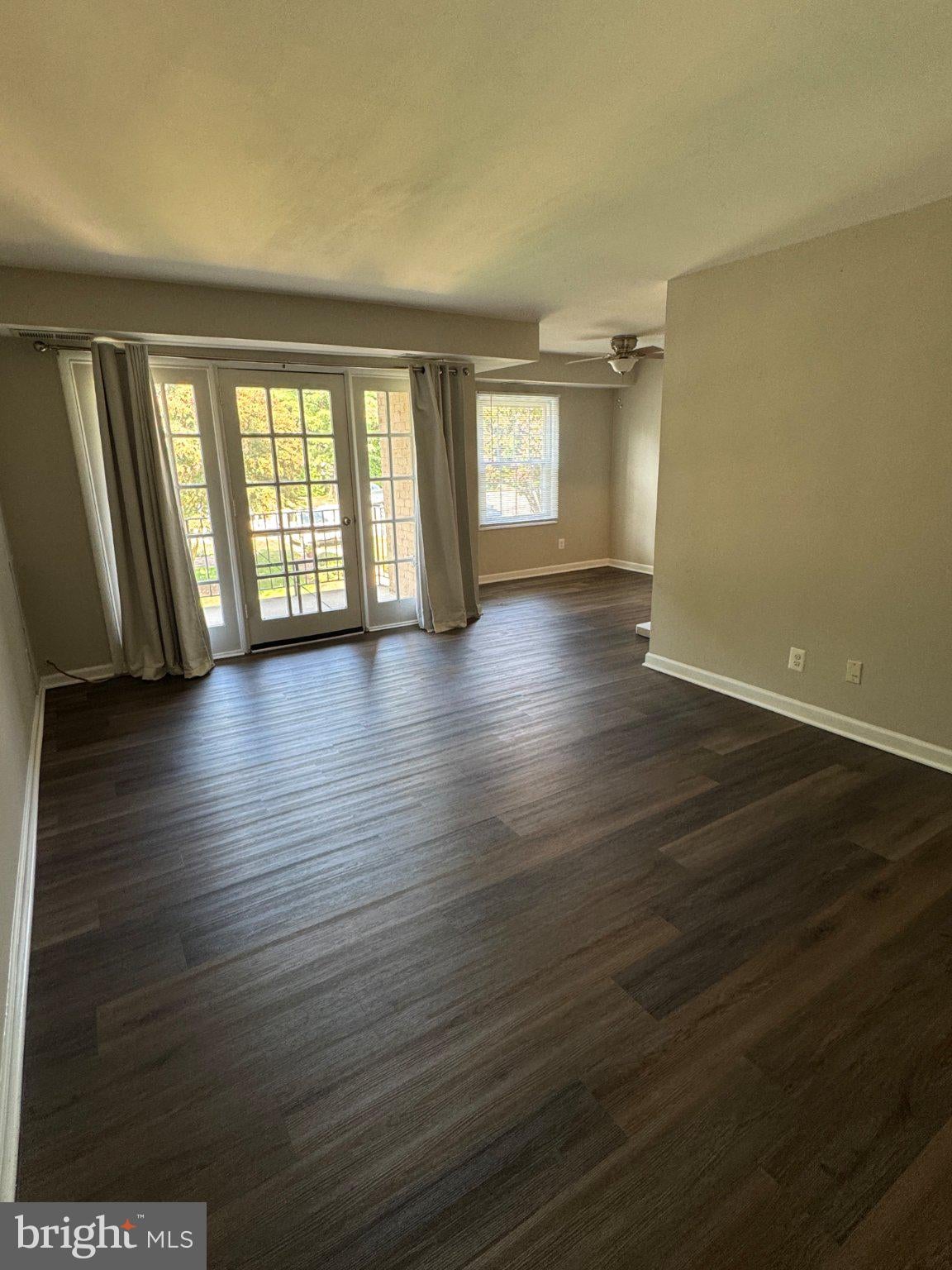 3991 LYNDHURST DRIVE 204