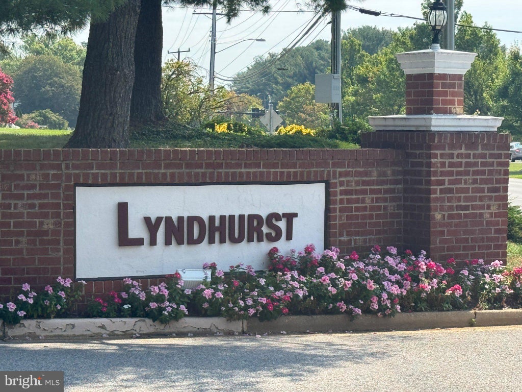 Photo of 3991 Lyndhurst Drive #204, FAIRFAX, VA 22031 (MLS # VAFC2009142)