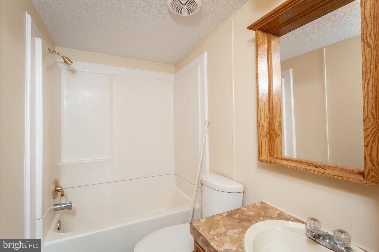 HONEYVILLE - Residential