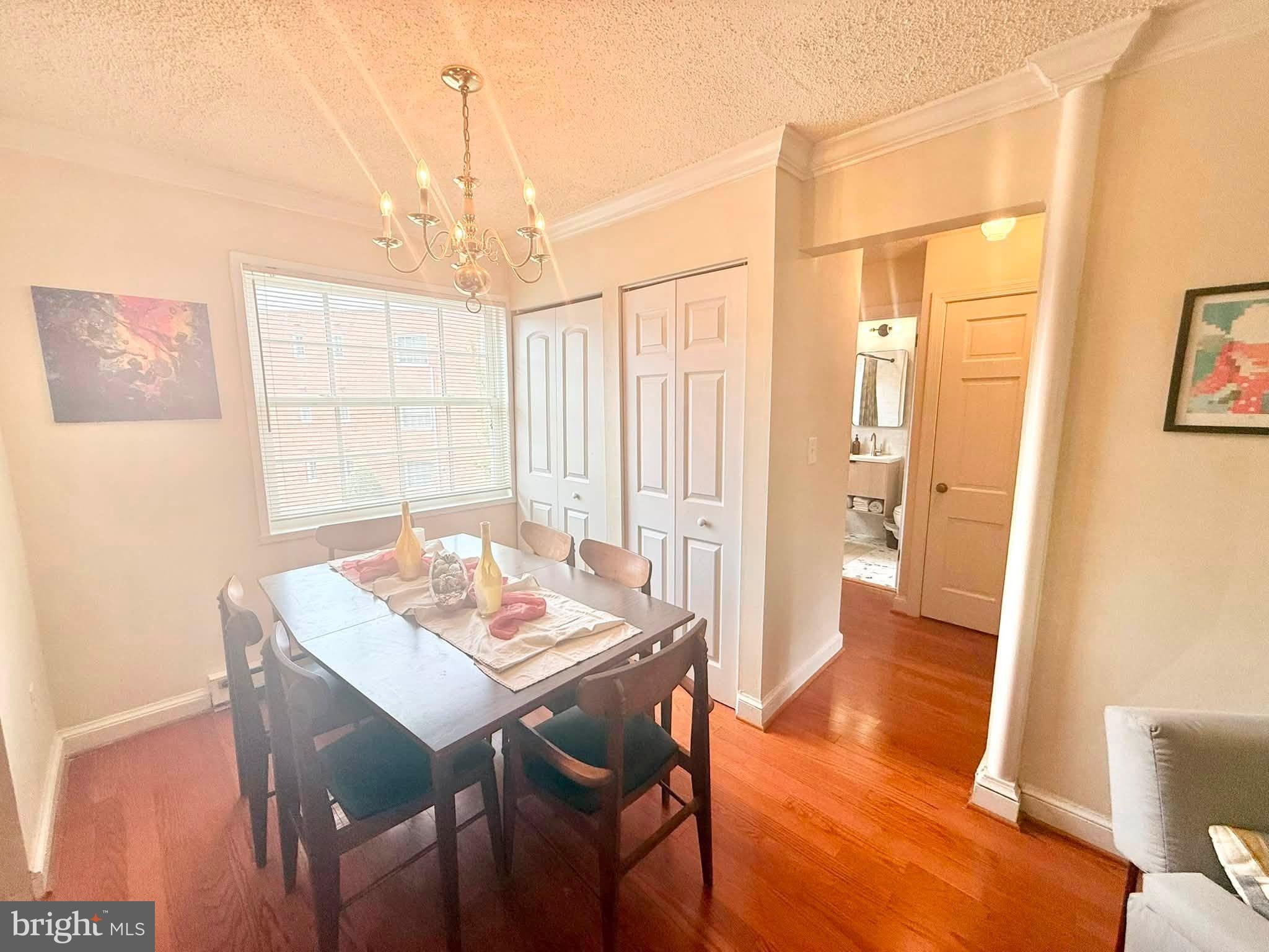 1616 W ABINGDON DRIVE W 202