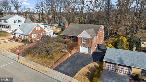 303 PERRY STREET RIDLEY PARK PA 19078