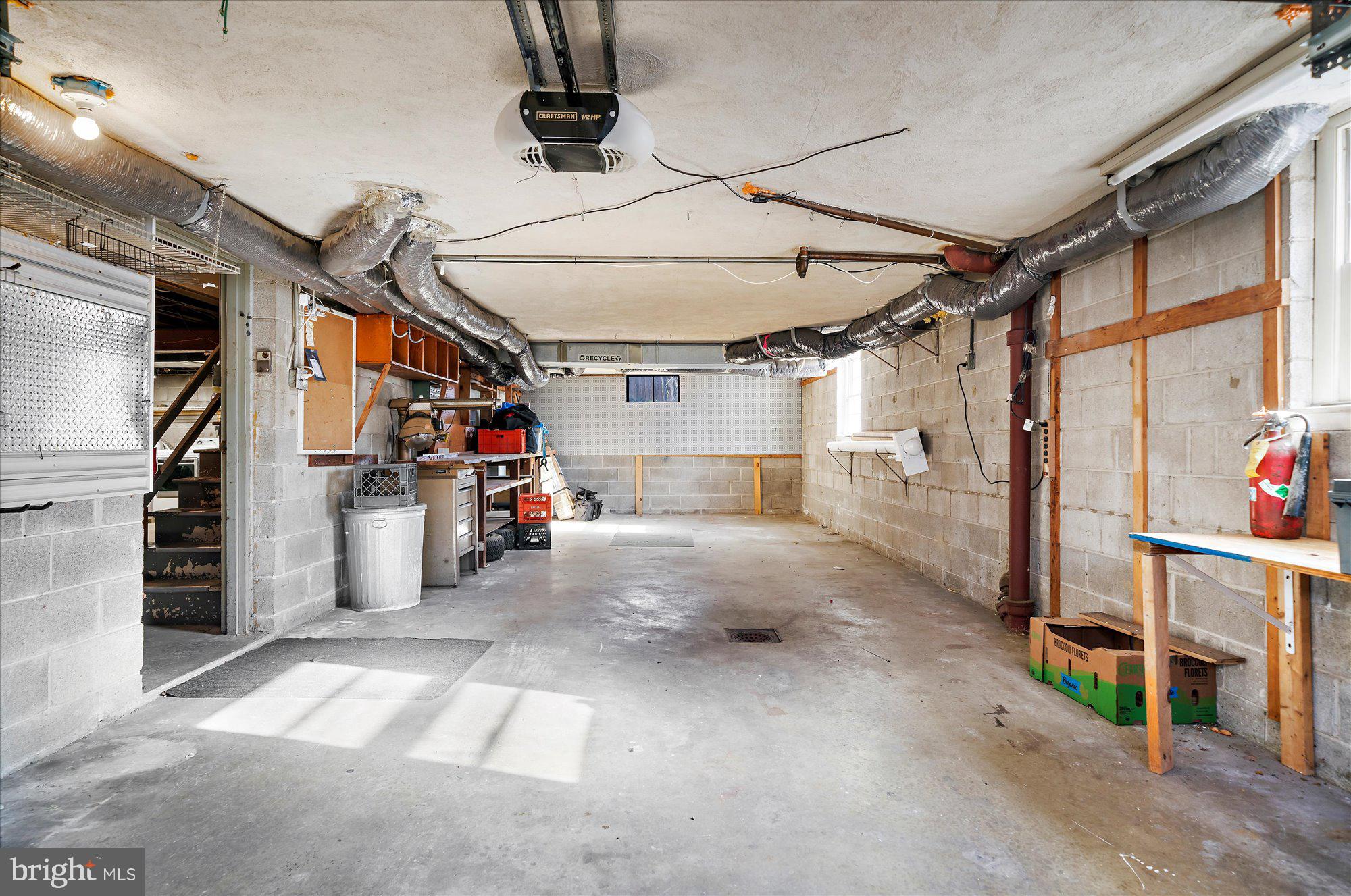 RIDLEY PARK - Residential