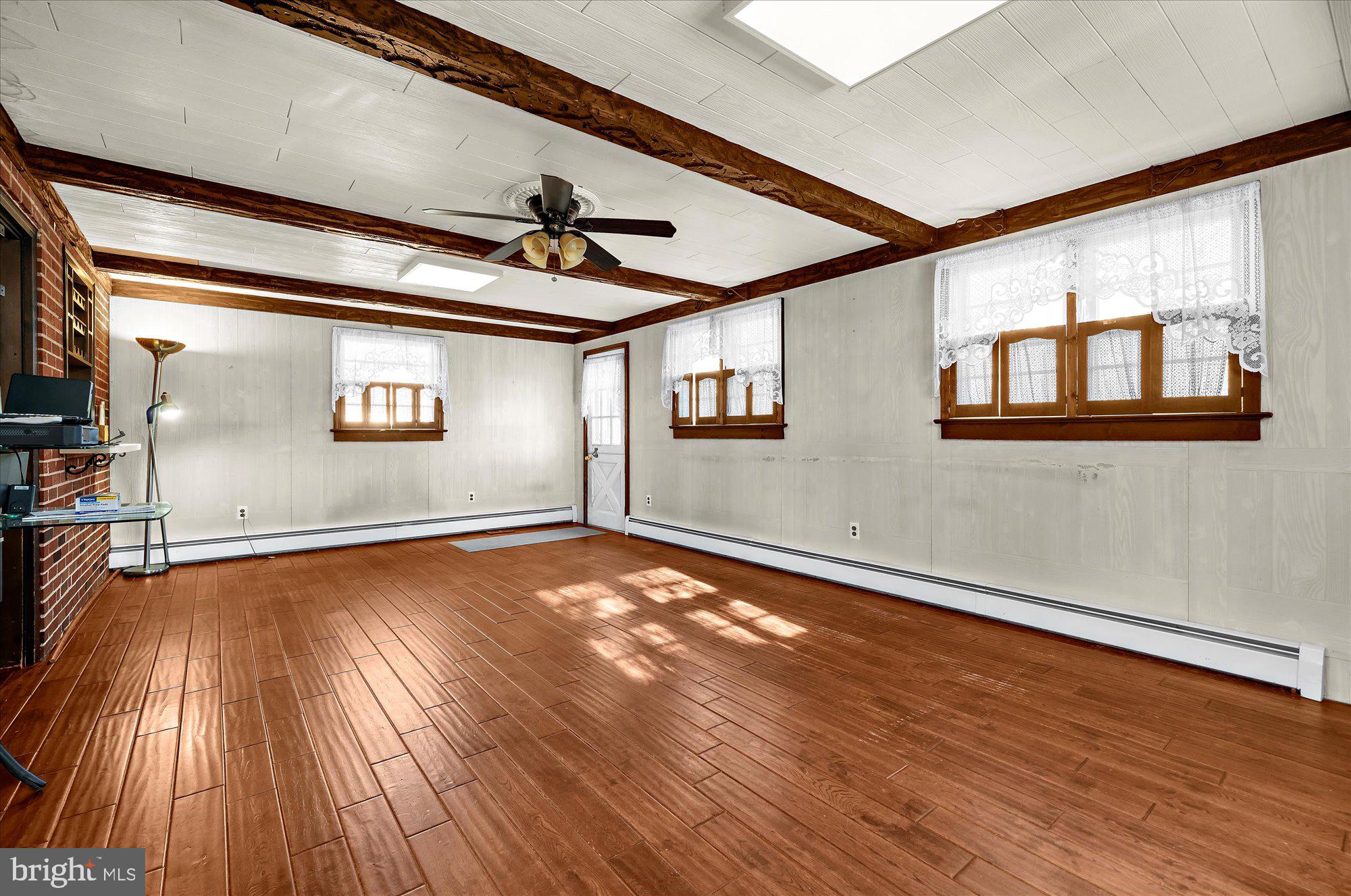 RIDLEY PARK - Residential